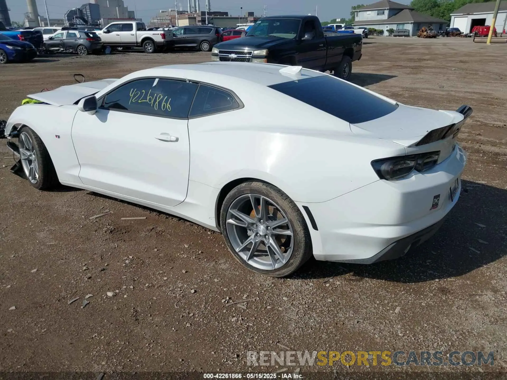 3 Photograph of a damaged car 1G1FD1RS1K0156116 CHEVROLET CAMARO 2019