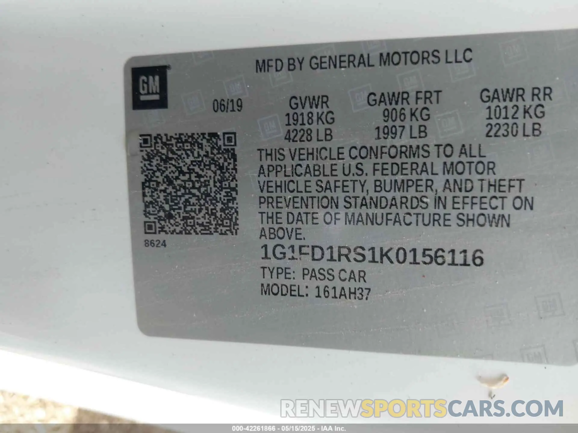 9 Photograph of a damaged car 1G1FD1RS1K0156116 CHEVROLET CAMARO 2019