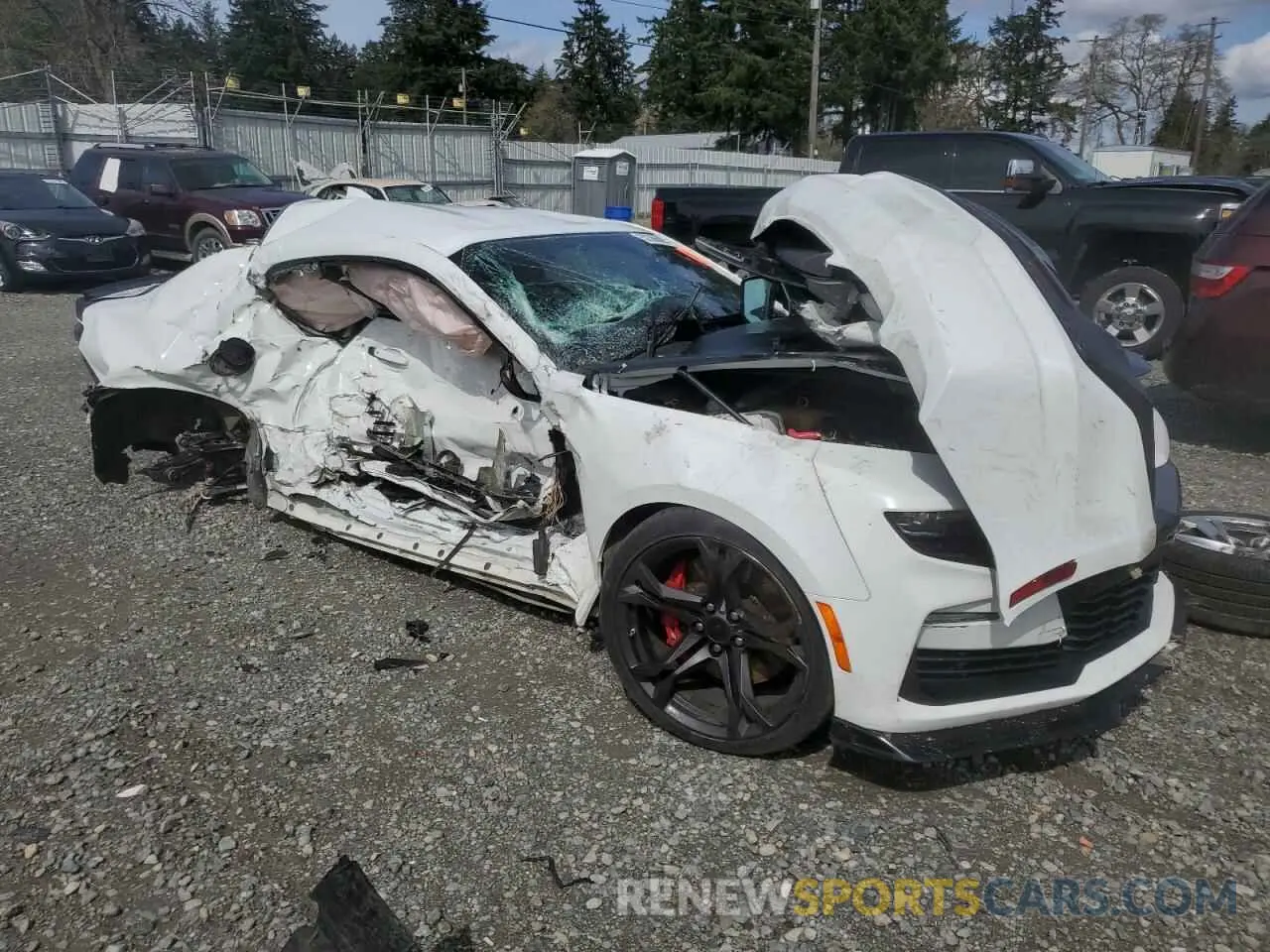 4 Photograph of a damaged car 1G1FE1R72K0121190 CHEVROLET CAMARO 2019