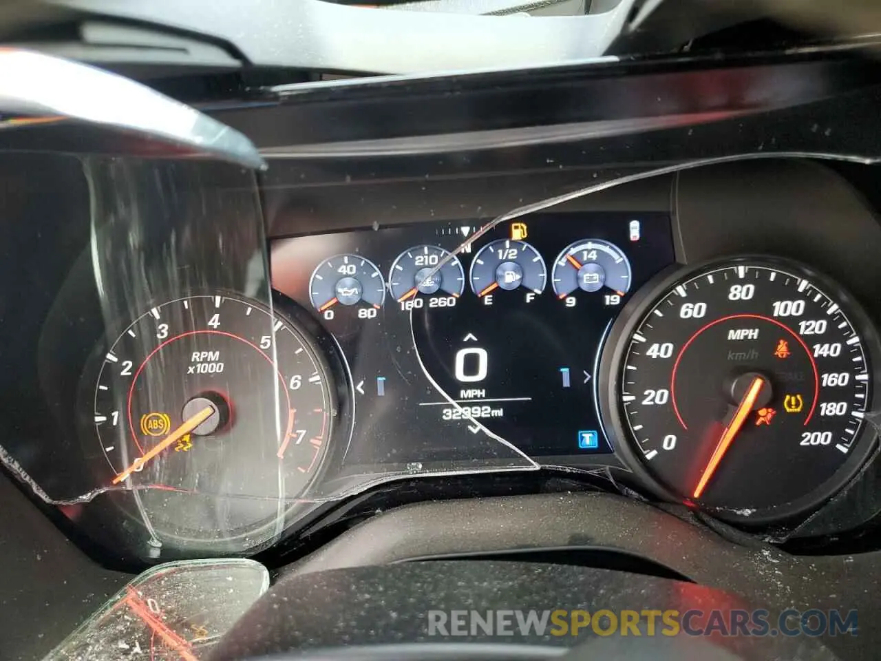 9 Photograph of a damaged car 1G1FE1R72K0121190 CHEVROLET CAMARO 2019