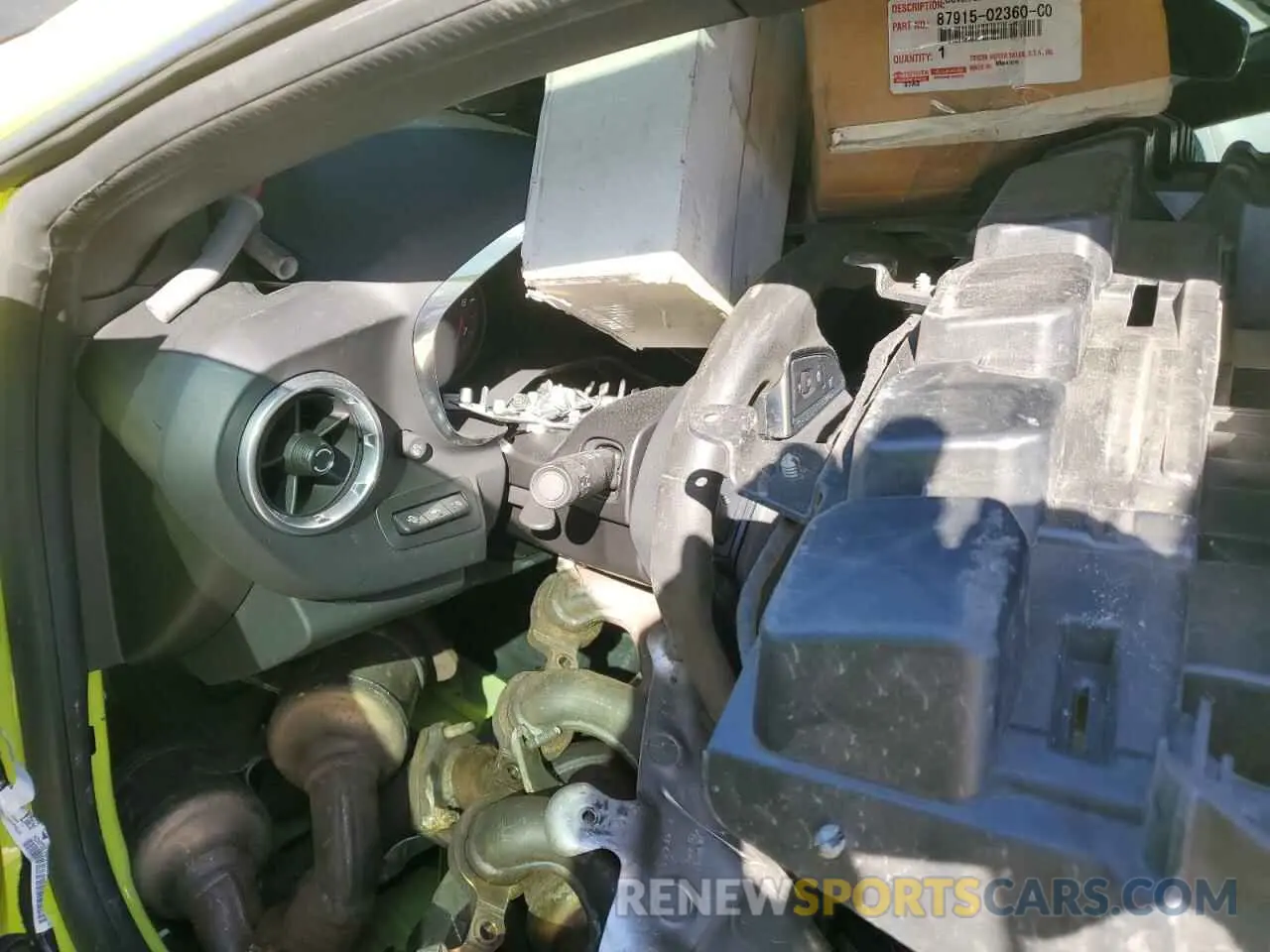 8 Photograph of a damaged car 1G1FE1R76K0142219 CHEVROLET CAMARO 2019