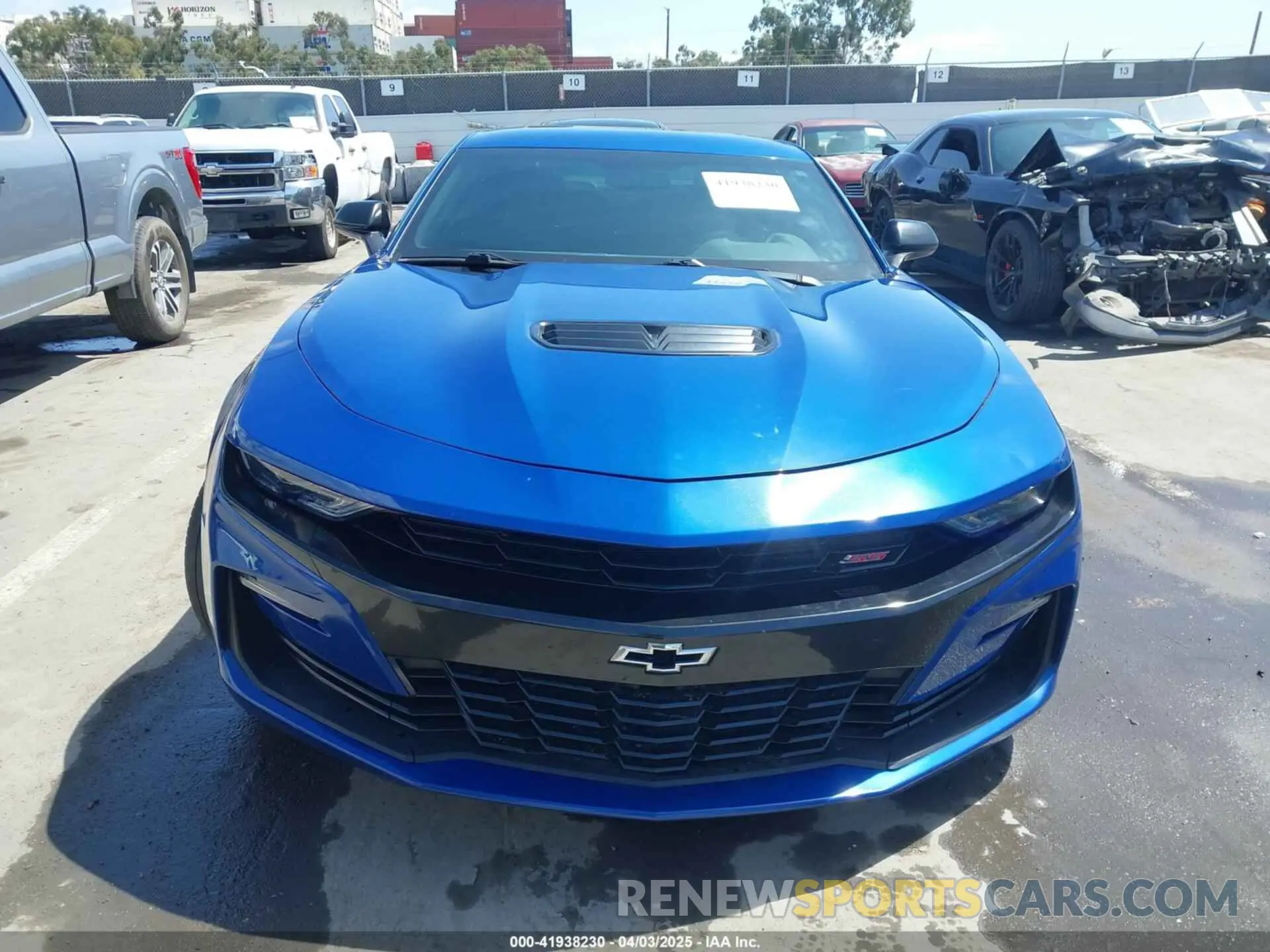 12 Photograph of a damaged car 1G1FF1R76K0153718 CHEVROLET CAMARO 2019