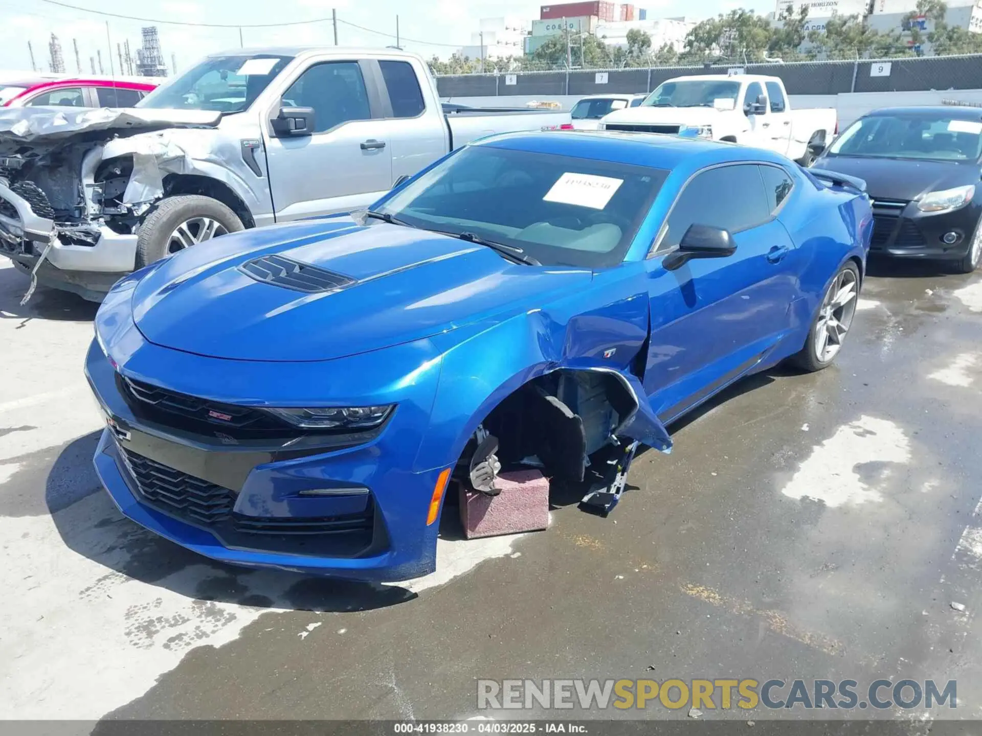 2 Photograph of a damaged car 1G1FF1R76K0153718 CHEVROLET CAMARO 2019