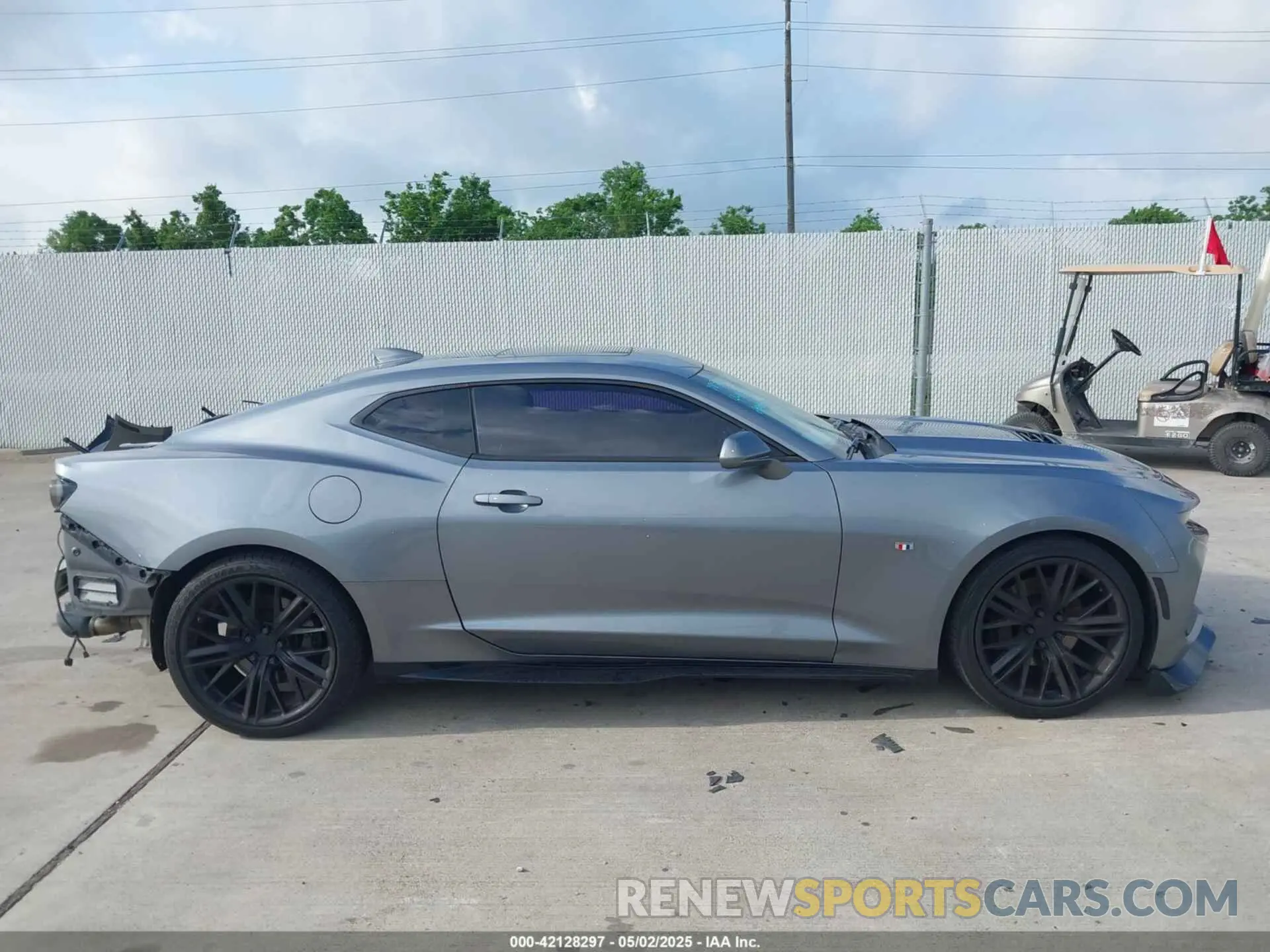 14 Photograph of a damaged car 1G1FF1R77K0150018 CHEVROLET CAMARO 2019