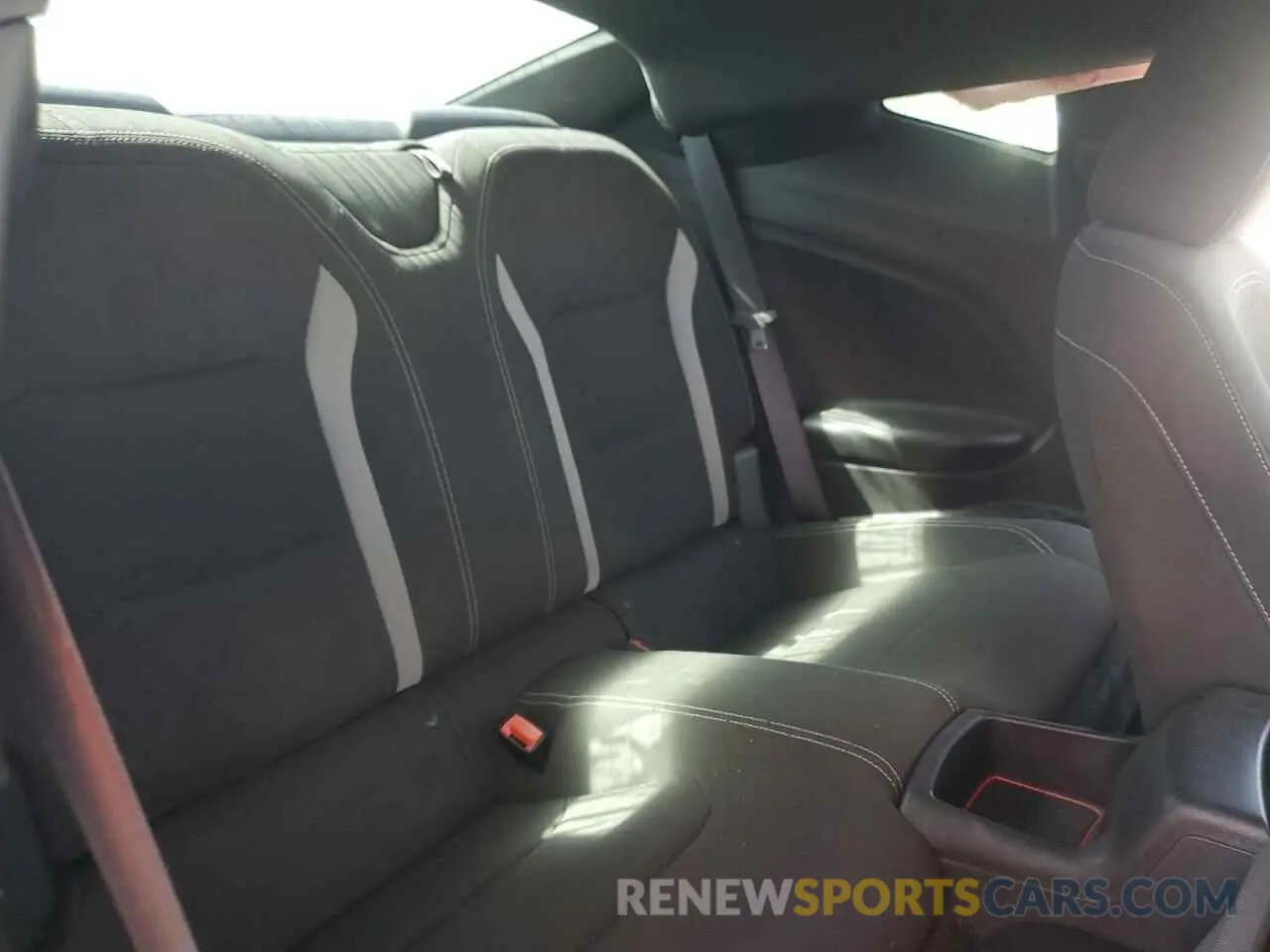 10 Photograph of a damaged car 1G1FF1R7XK0130491 CHEVROLET CAMARO 2019