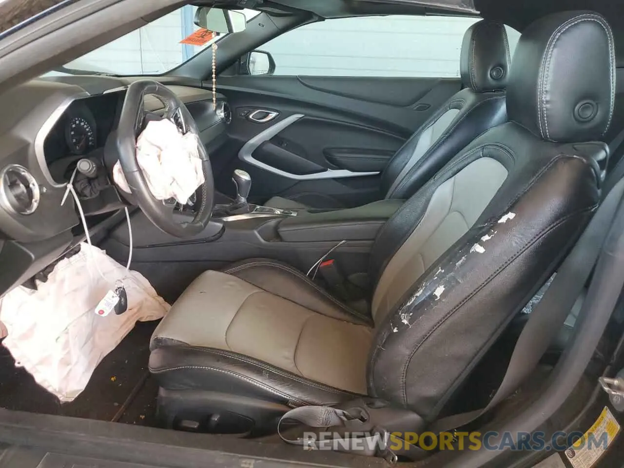 7 Photograph of a damaged car 1G1FF3D73K0128973 CHEVROLET CAMARO 2019