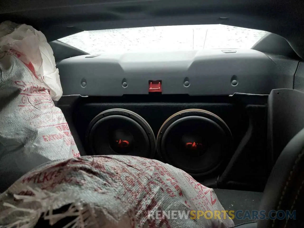 10 Photograph of a damaged car 1G1FG1R74K0108001 CHEVROLET CAMARO 2019