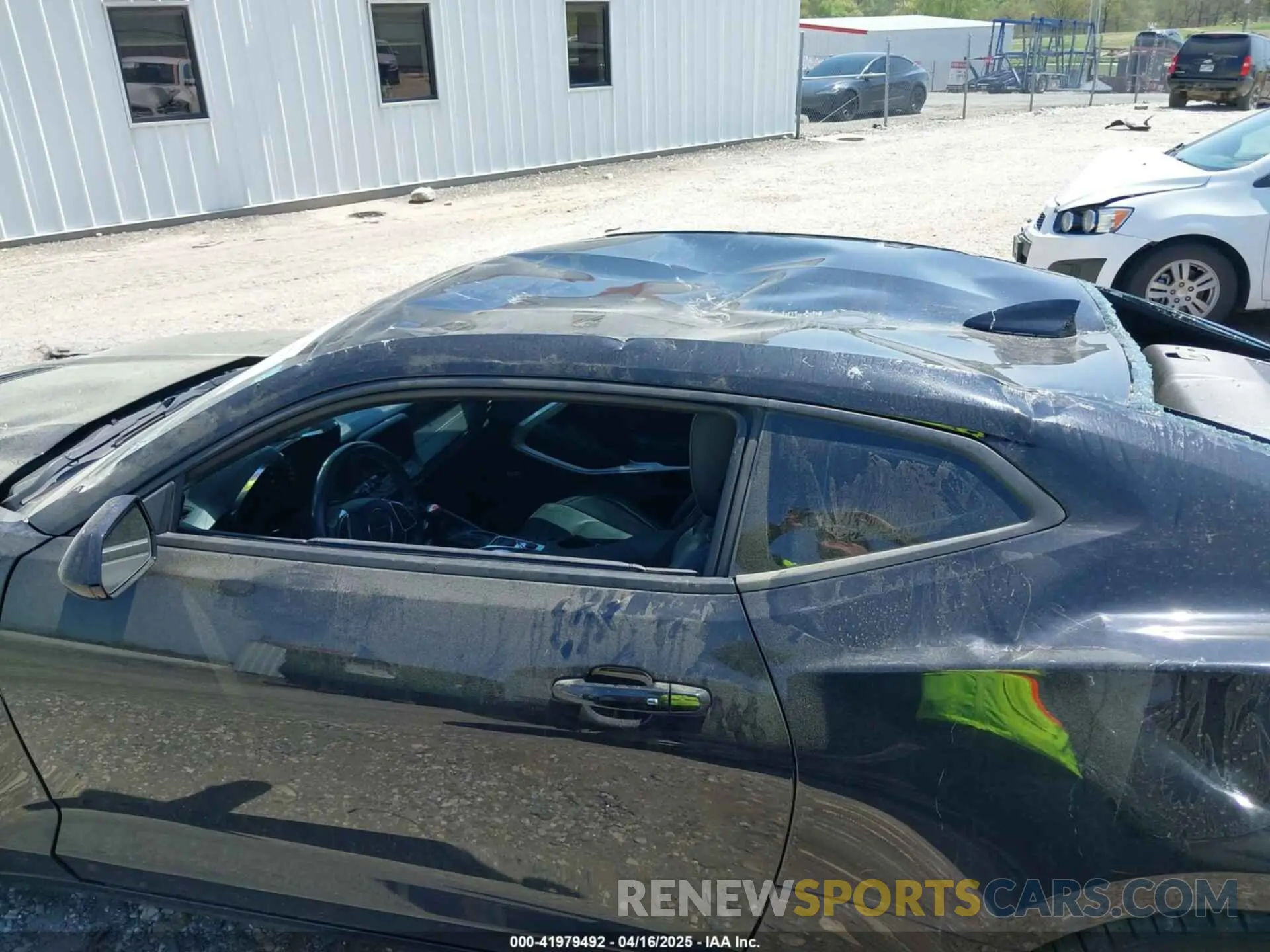 6 Photograph of a damaged car 1G1FG1R75K0122280 CHEVROLET CAMARO 2019