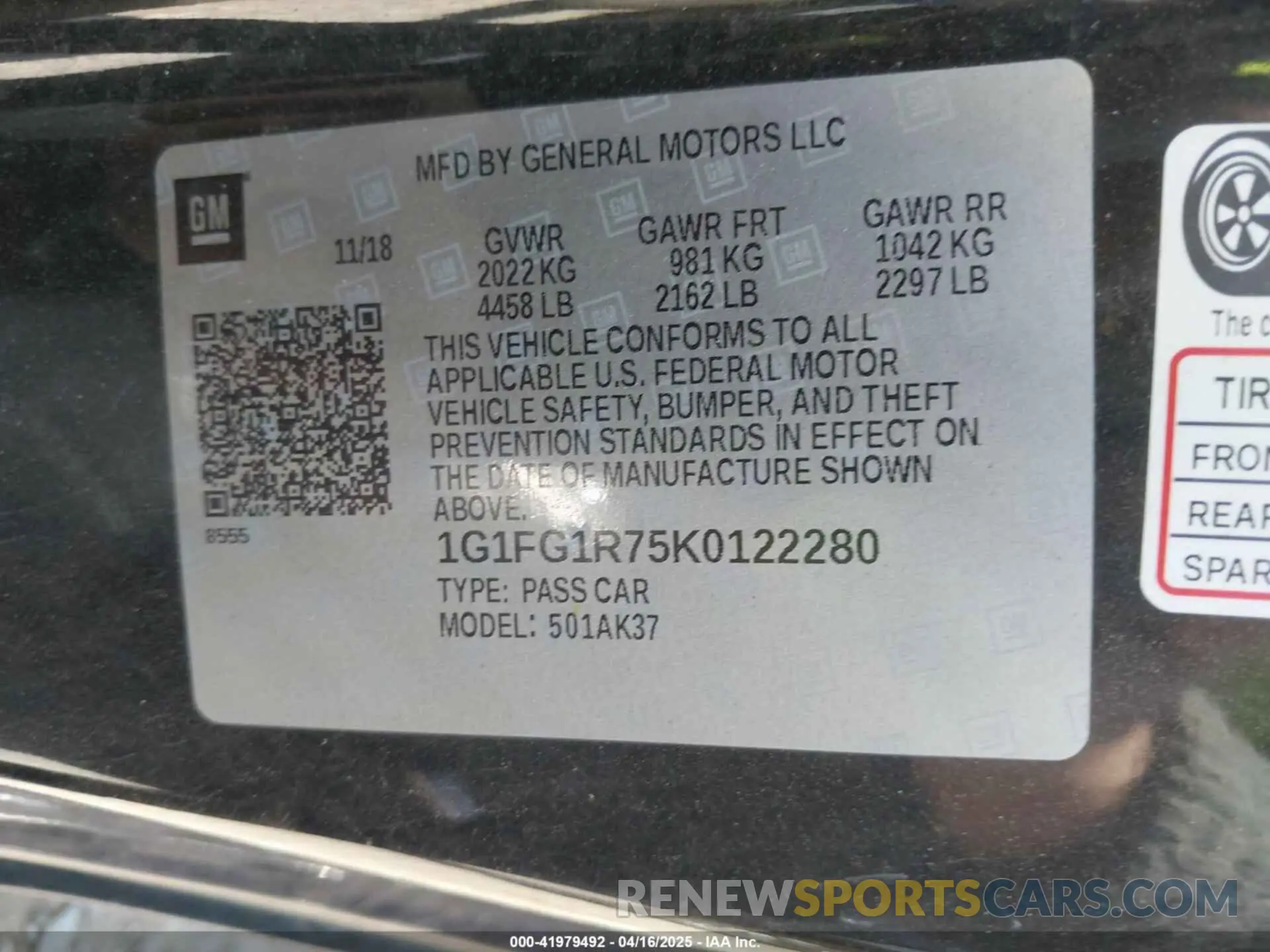9 Photograph of a damaged car 1G1FG1R75K0122280 CHEVROLET CAMARO 2019
