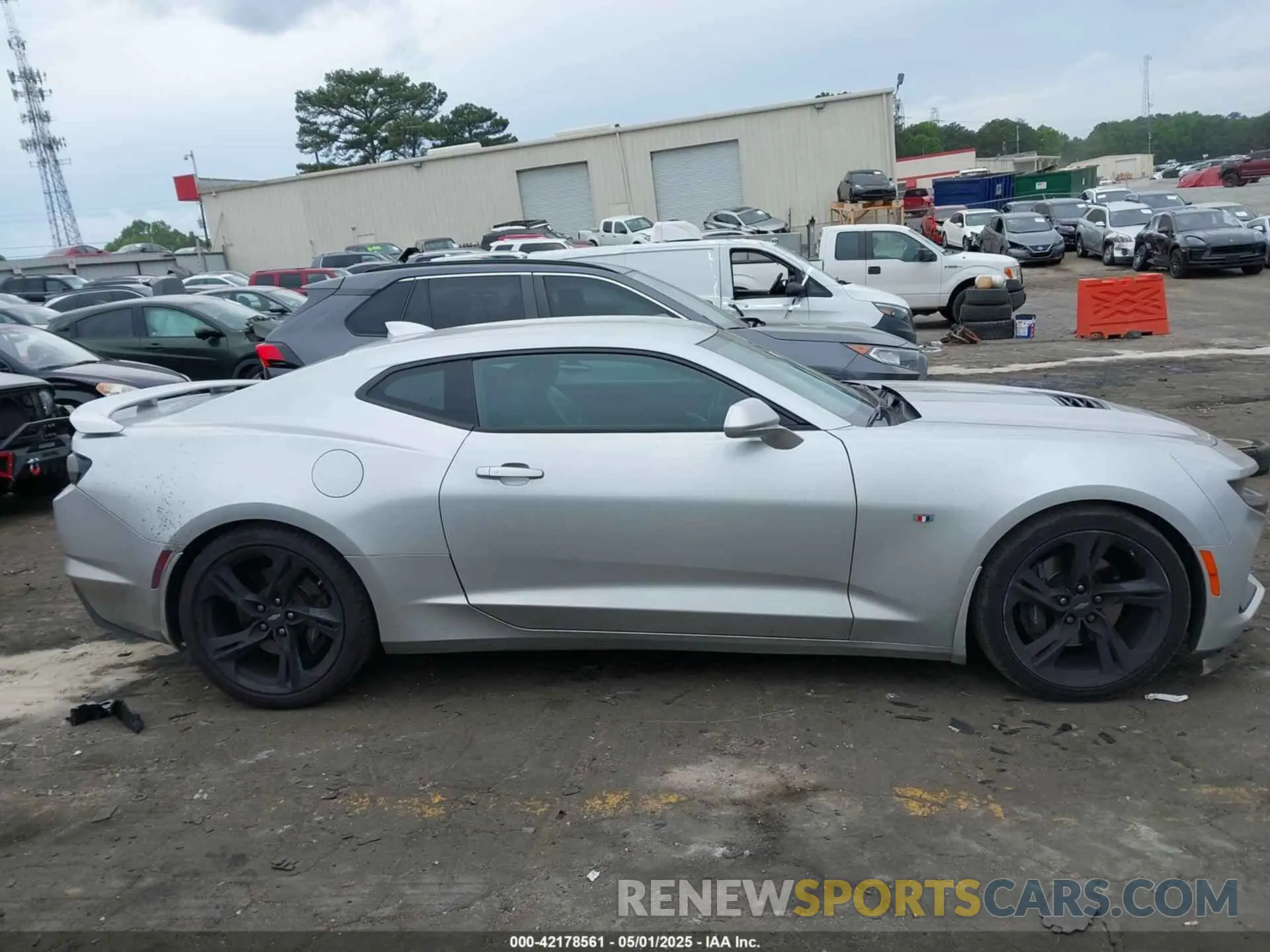 13 Photograph of a damaged car 1G1FH1R71K0111872 CHEVROLET CAMARO 2019