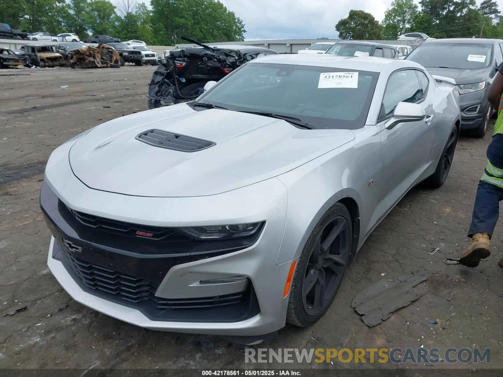 2 Photograph of a damaged car 1G1FH1R71K0111872 CHEVROLET CAMARO 2019