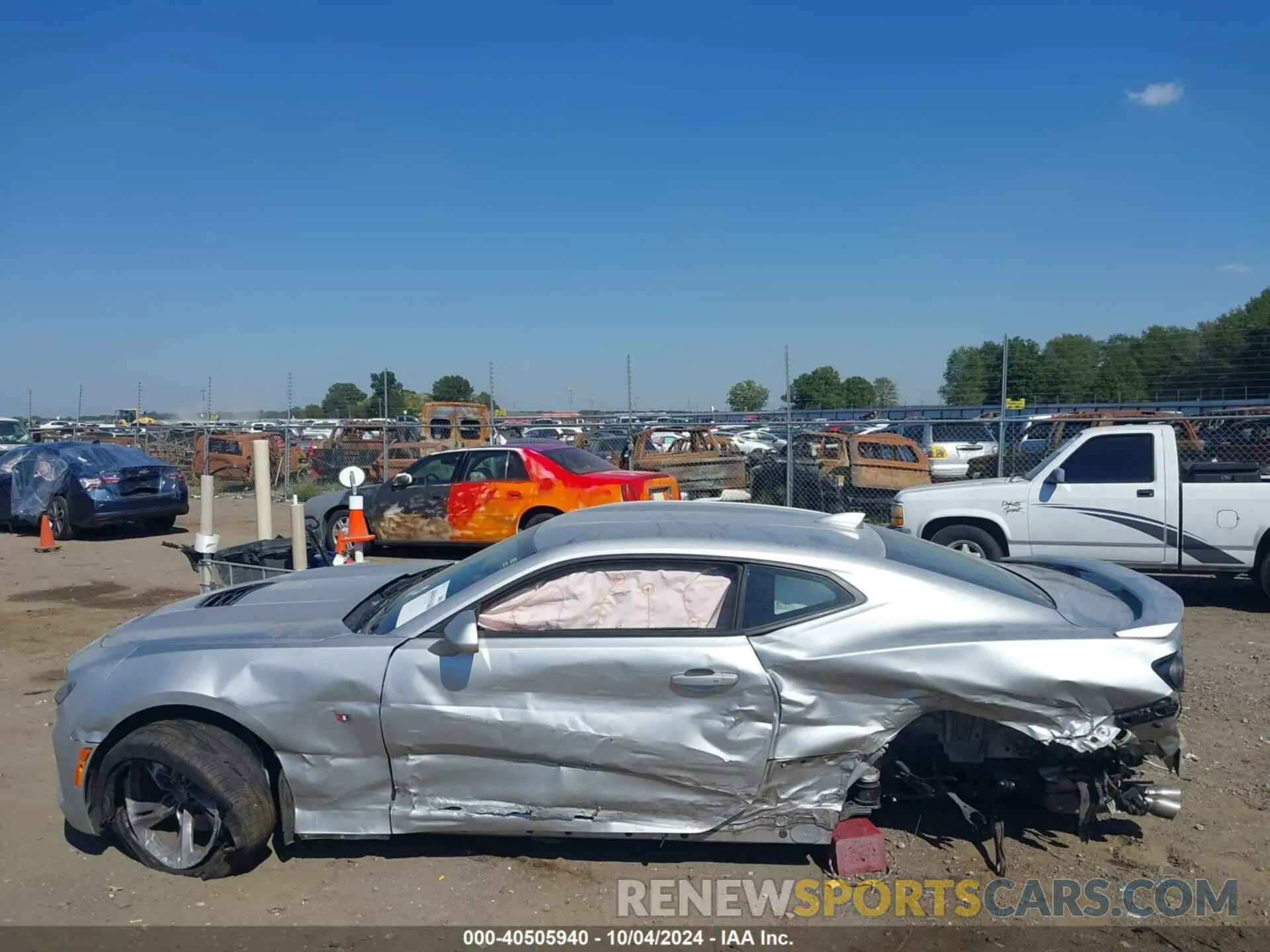 15 Photograph of a damaged car 1G1FH1R72K0100119 CHEVROLET CAMARO 2019