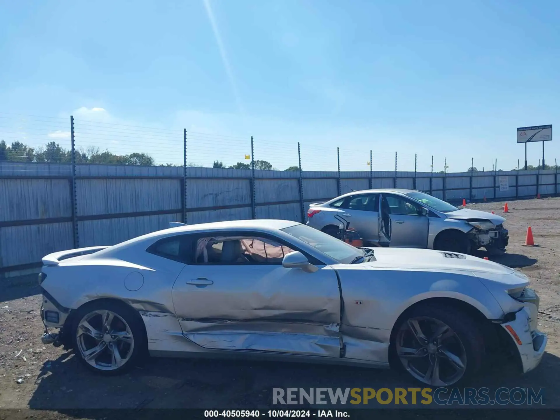 18 Photograph of a damaged car 1G1FH1R72K0100119 CHEVROLET CAMARO 2019
