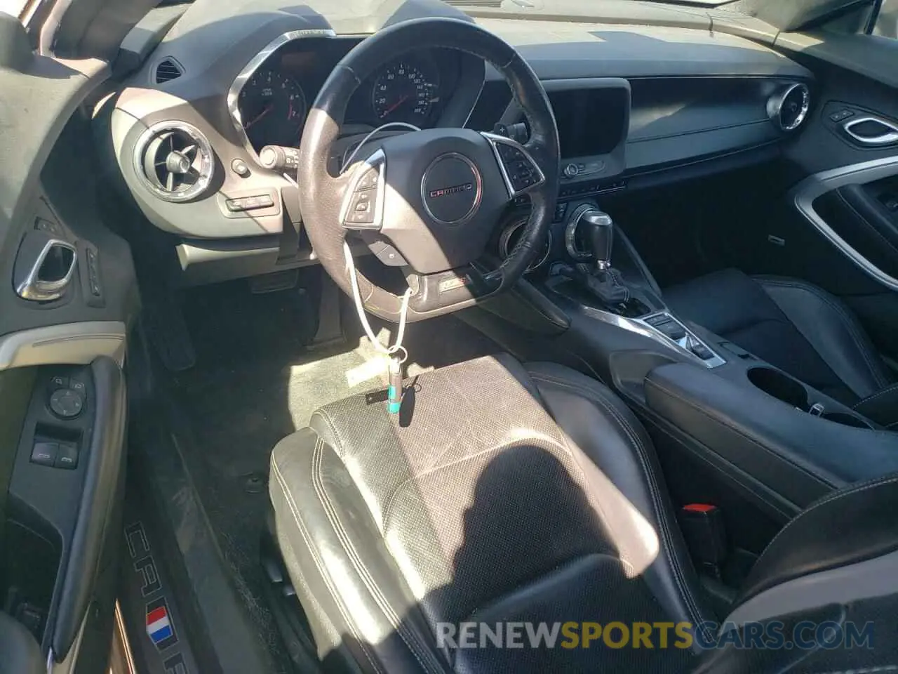 8 Photograph of a damaged car 1G1FH1R72K0106860 CHEVROLET CAMARO 2019