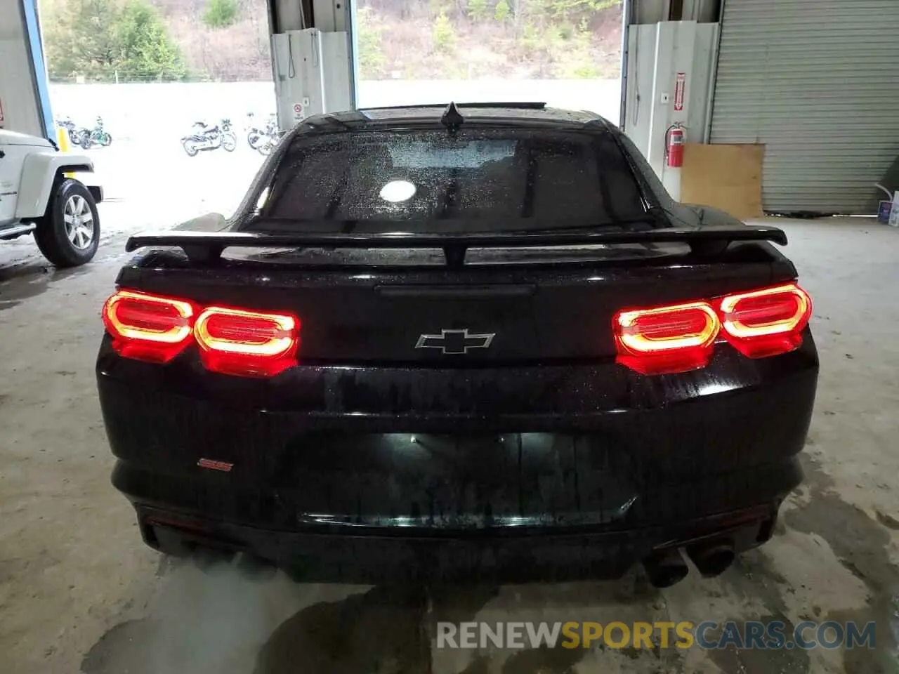 6 Photograph of a damaged car 1G1FH1R76K0129350 CHEVROLET CAMARO 2019