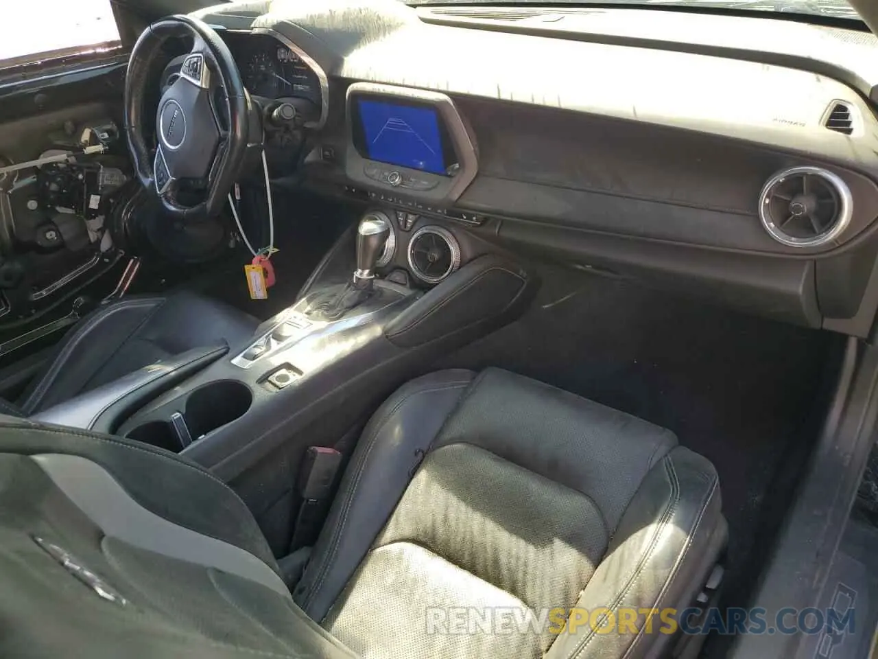 8 Photograph of a damaged car 1G1FH1R78K0105941 CHEVROLET CAMARO 2019