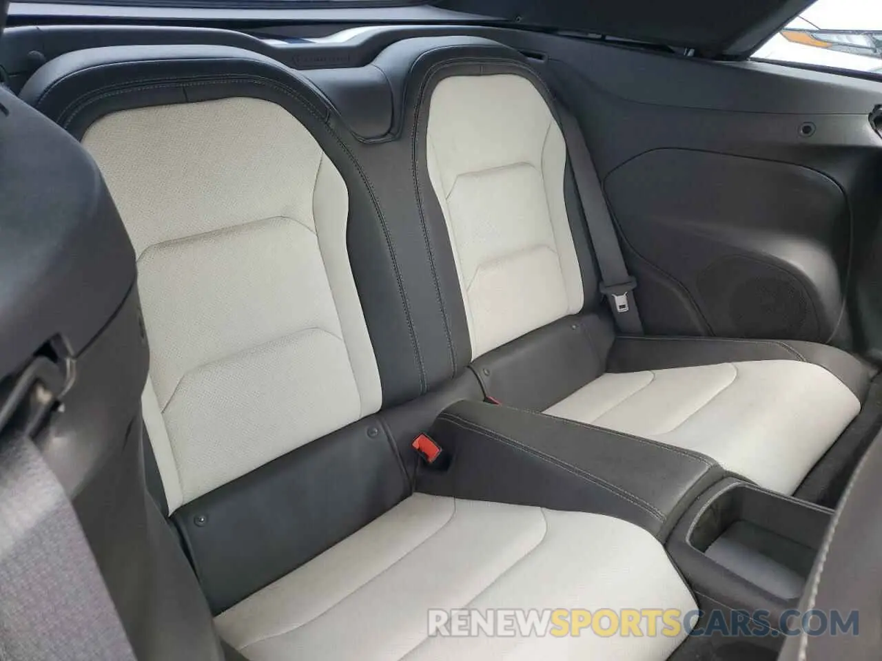10 Photograph of a damaged car 1G1FH3D70K0108433 CHEVROLET CAMARO 2019