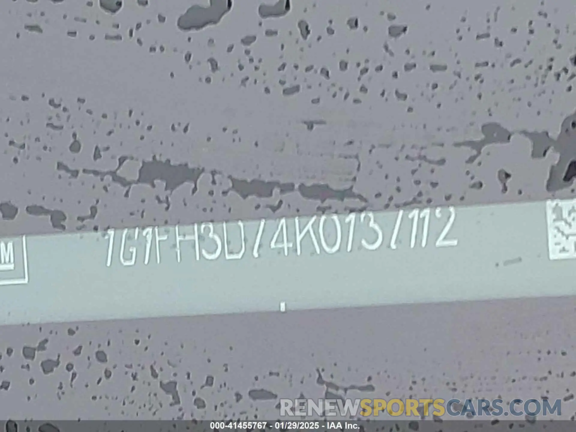 16 Photograph of a damaged car 1G1FH3D74K0137112 CHEVROLET CAMARO 2019
