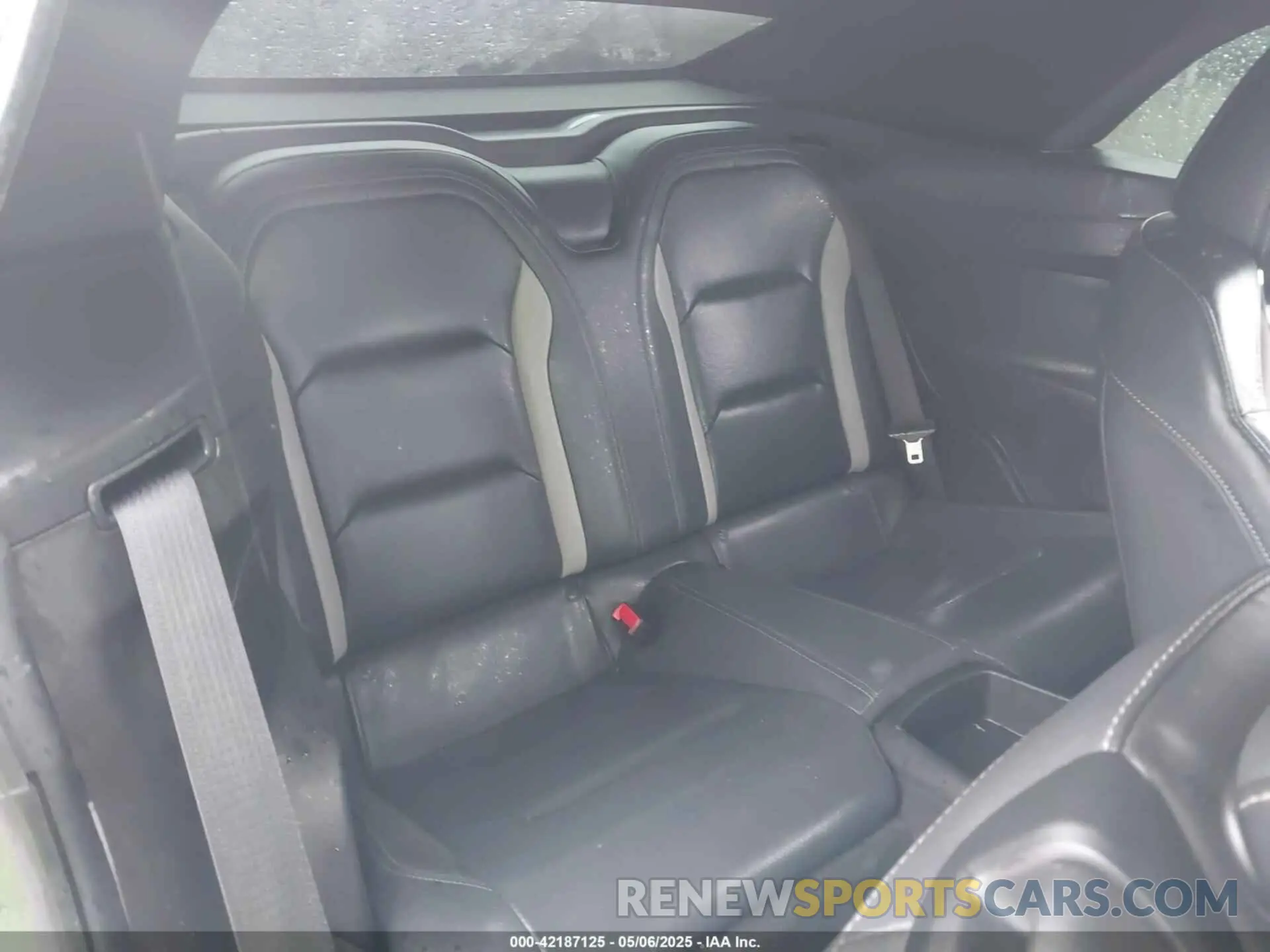 8 Photograph of a damaged car 1G1FH3D74K0143508 CHEVROLET CAMARO 2019