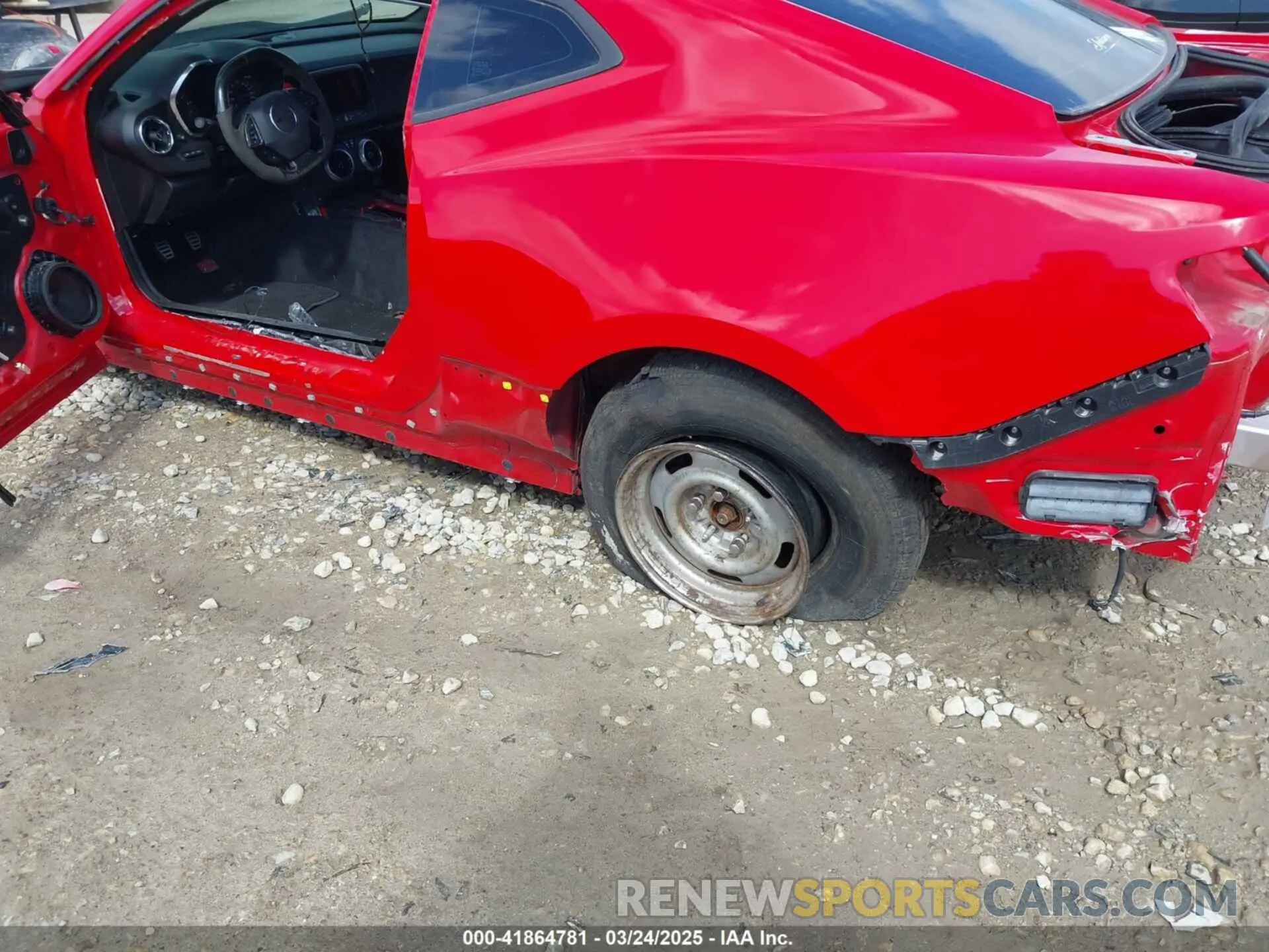 18 Photograph of a damaged car 1G1FJ1R63K0122724 CHEVROLET CAMARO 2019
