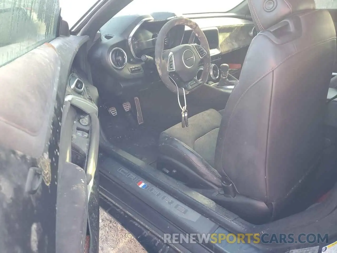 8 Photograph of a damaged car 1G1FJ1R67K0150803 CHEVROLET CAMARO 2019