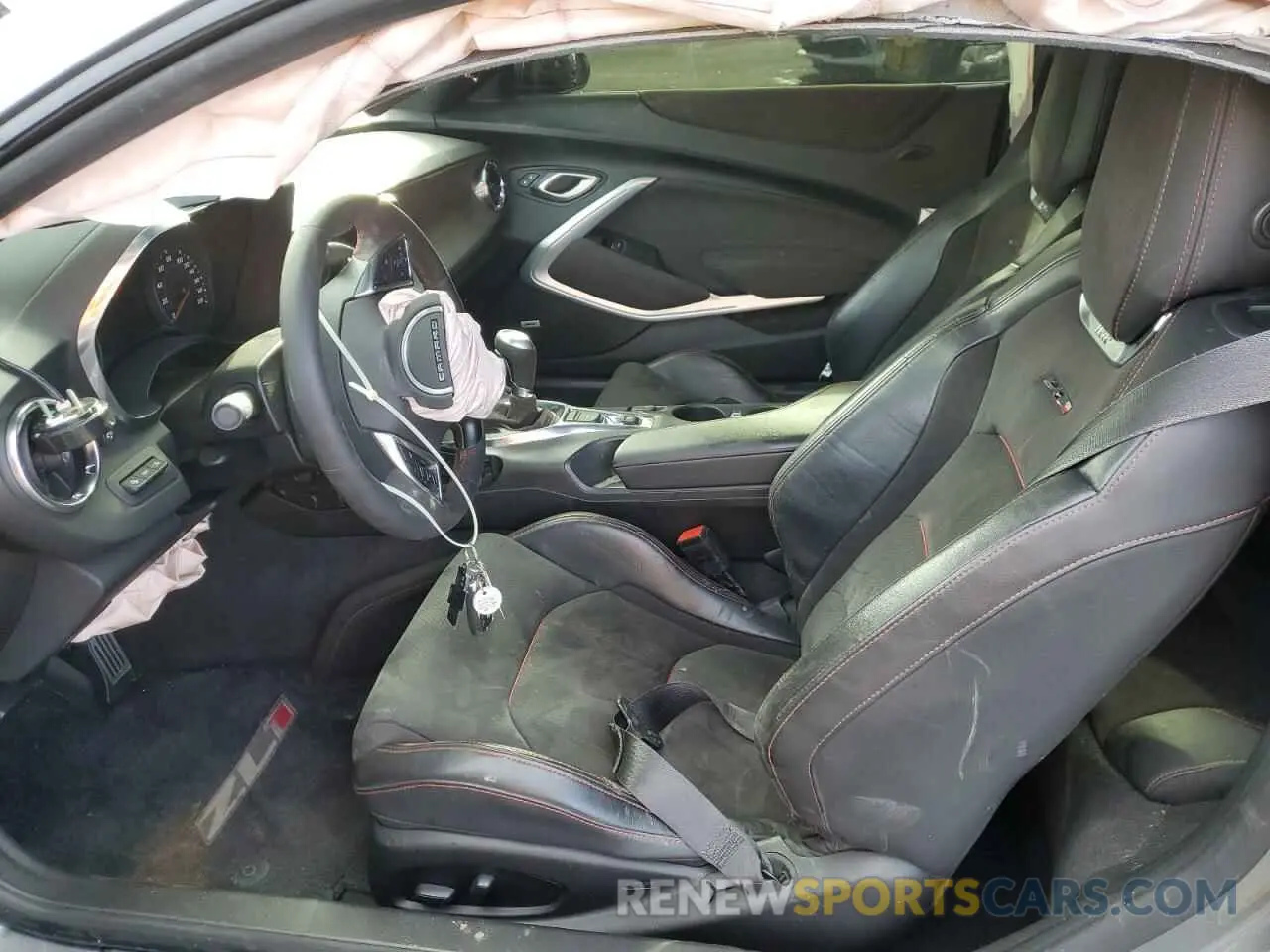 7 Photograph of a damaged car 1G1FK1R62K0115941 CHEVROLET CAMARO 2019