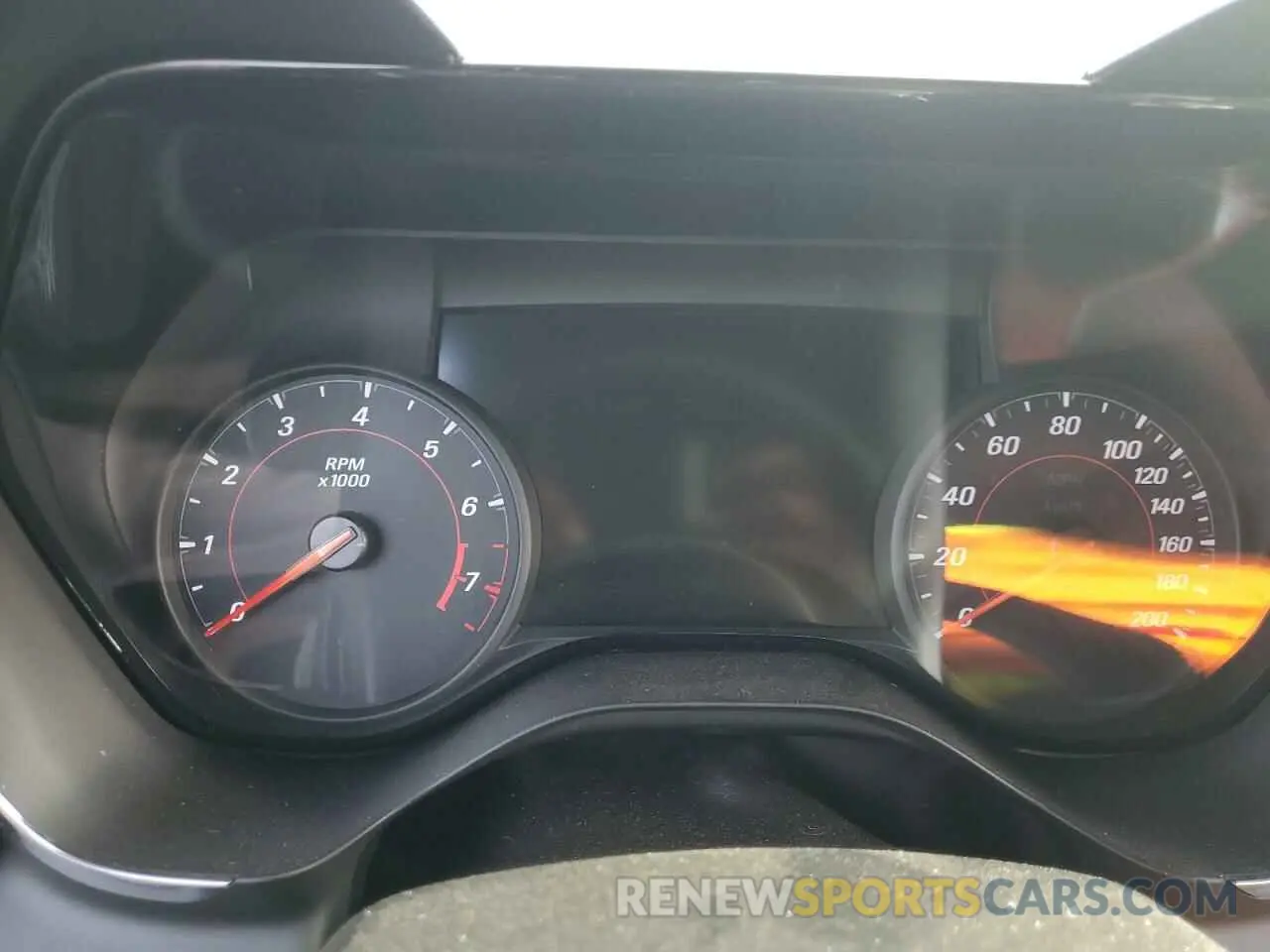 9 Photograph of a damaged car 1G1FK1R62K0115941 CHEVROLET CAMARO 2019