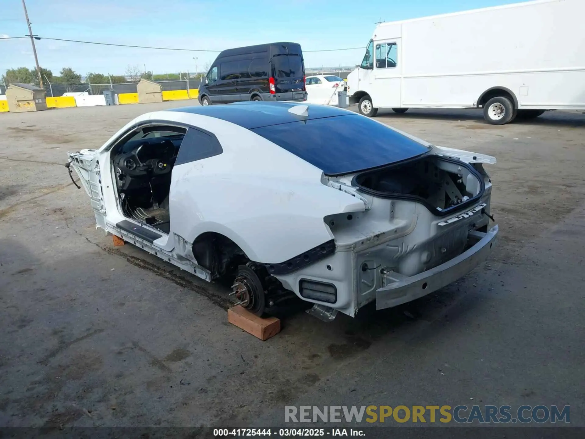 3 Photograph of a damaged car 1G1FK1R63K0125720 CHEVROLET CAMARO 2019