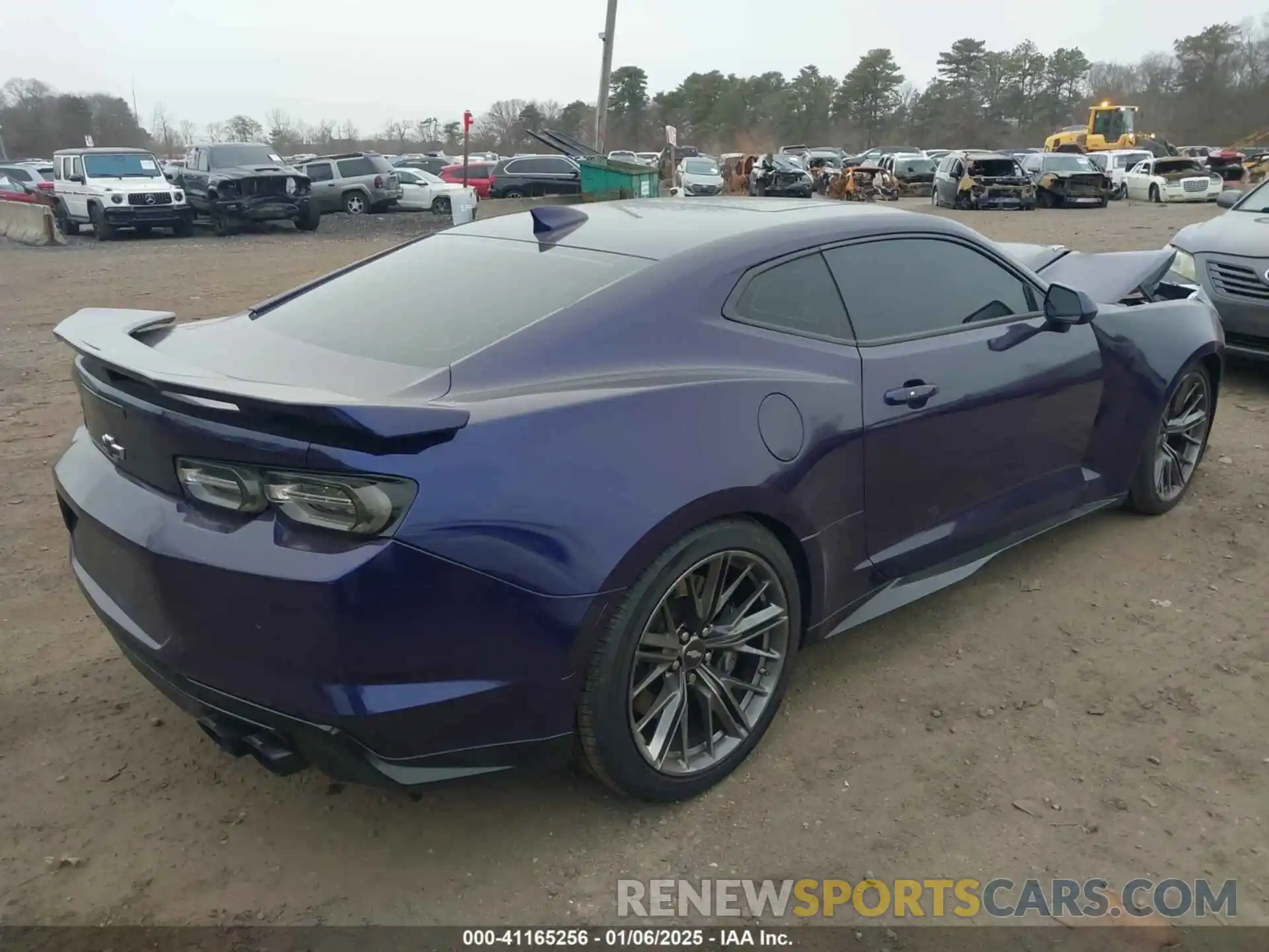 4 Photograph of a damaged car 1G1FK1R68K0144103 CHEVROLET CAMARO 2019