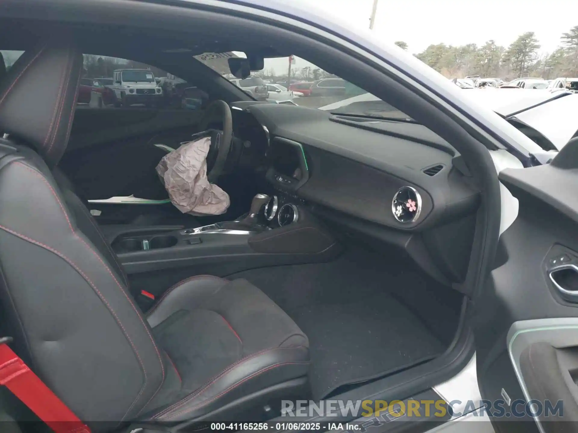 5 Photograph of a damaged car 1G1FK1R68K0144103 CHEVROLET CAMARO 2019