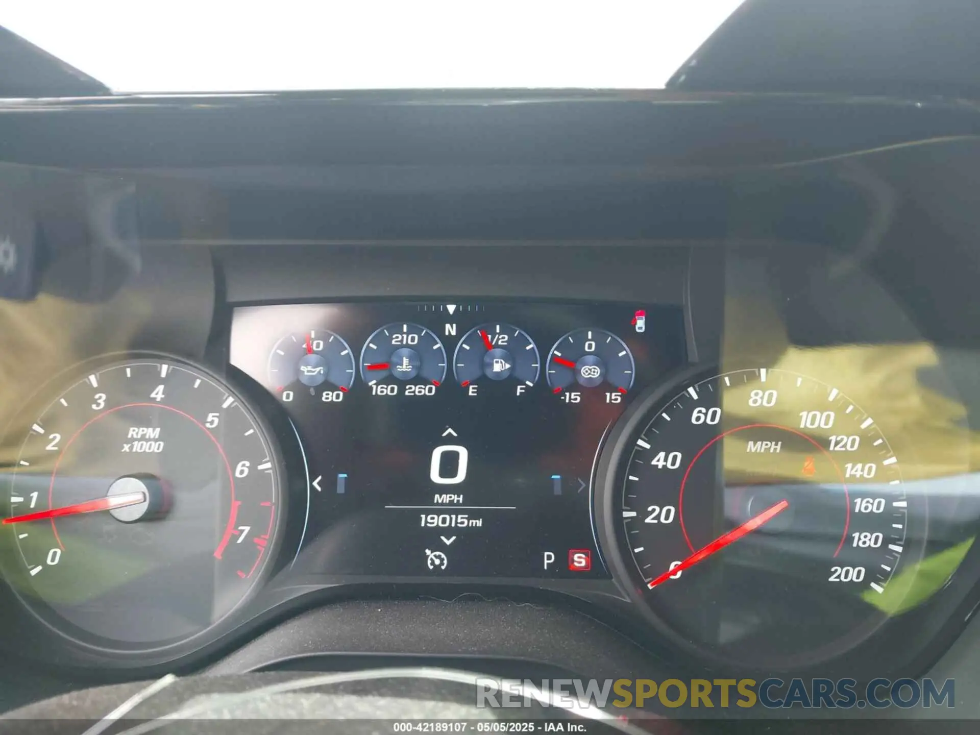7 Photograph of a damaged car 1G1FK1R6XK0127948 CHEVROLET CAMARO 2019