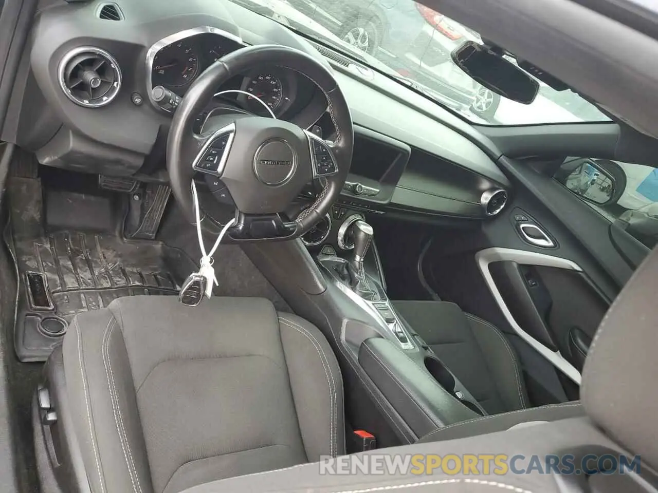 8 Photograph of a damaged car 1G1FB1RS1L0105237 CHEVROLET CAMARO 2020