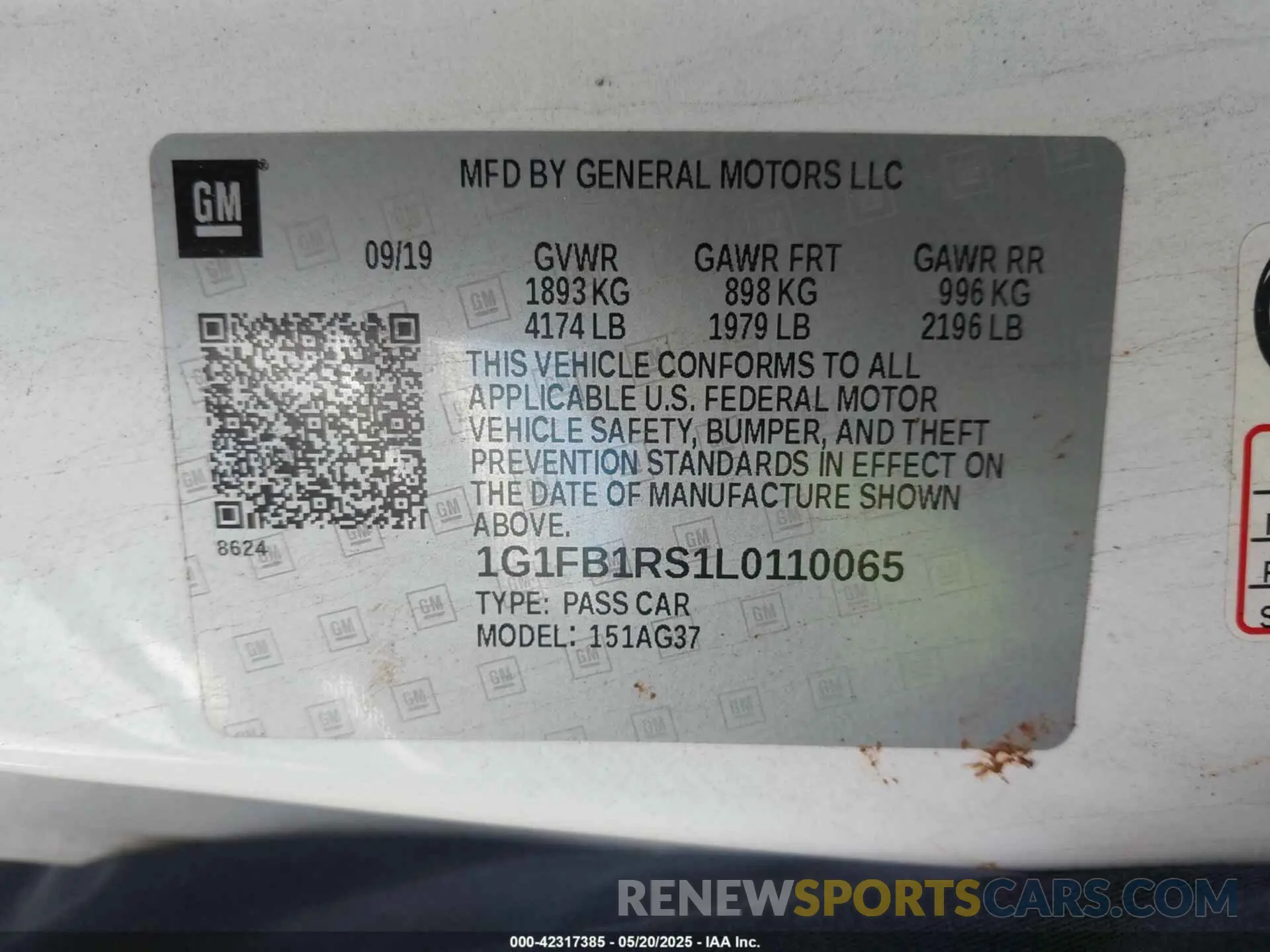 9 Photograph of a damaged car 1G1FB1RS1L0110065 CHEVROLET CAMARO 2020