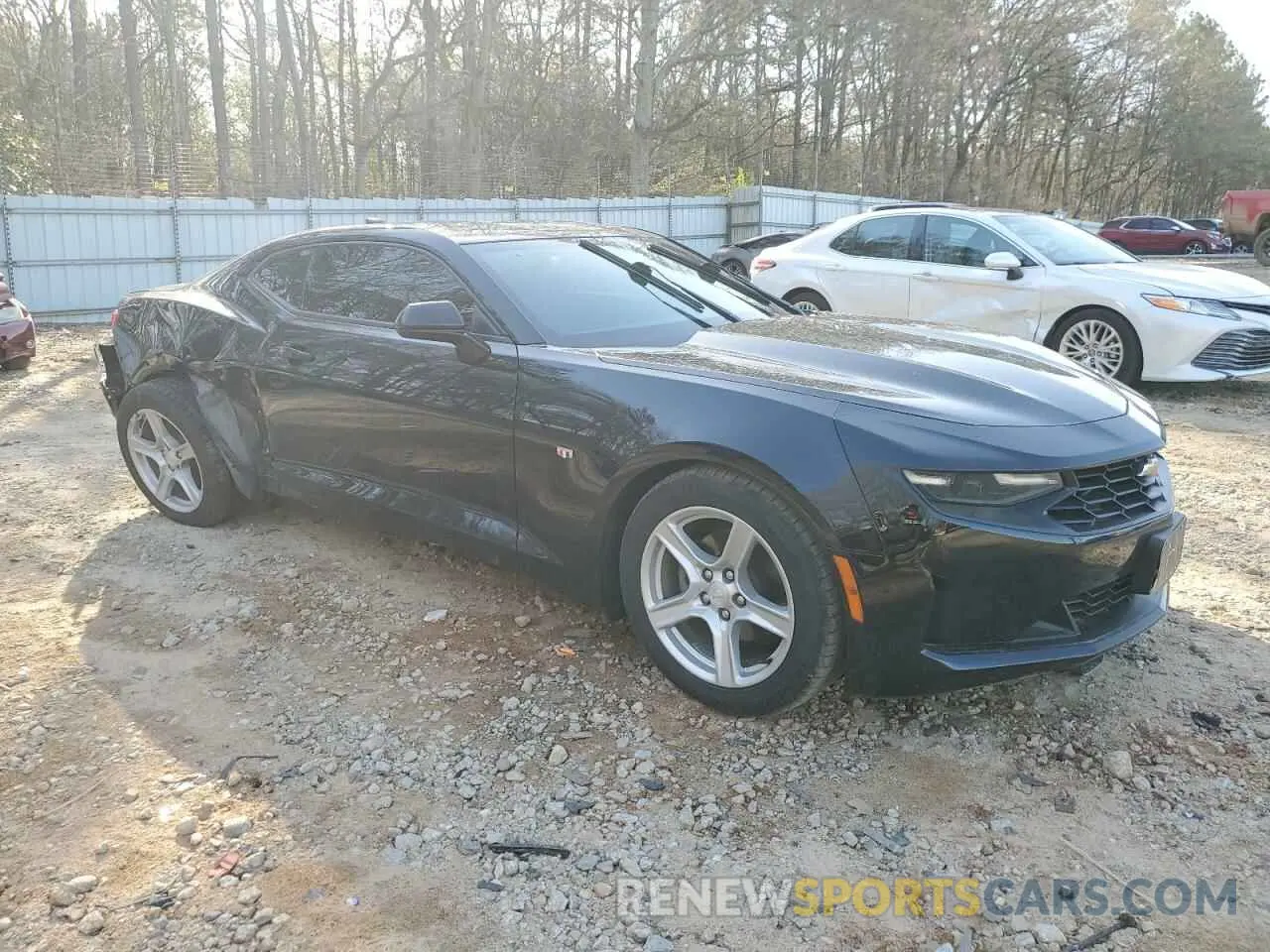 4 Photograph of a damaged car 1G1FB1RS4L0114806 CHEVROLET CAMARO 2020