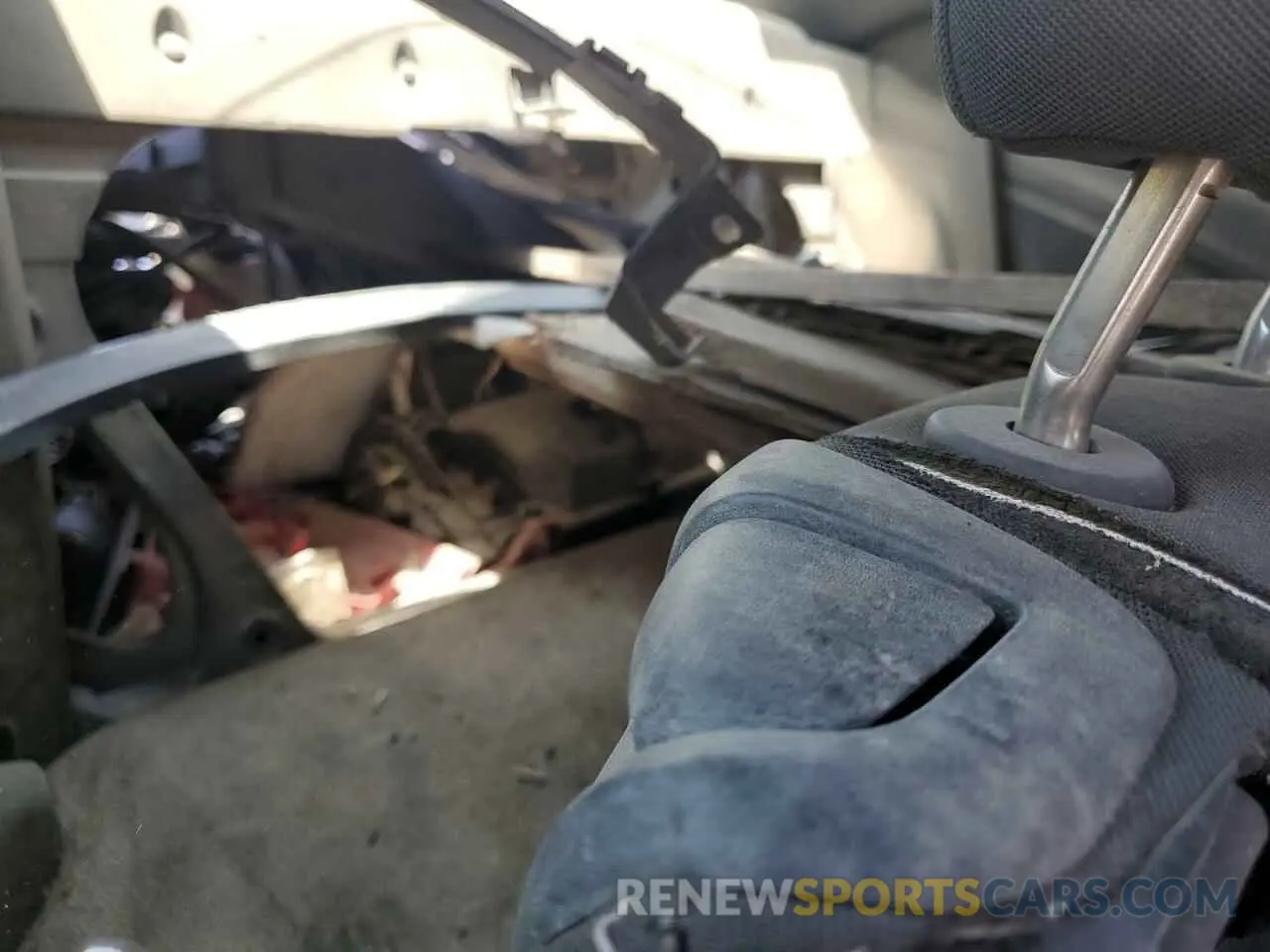 10 Photograph of a damaged car 1G1FB1RS5L0119125 CHEVROLET CAMARO 2020