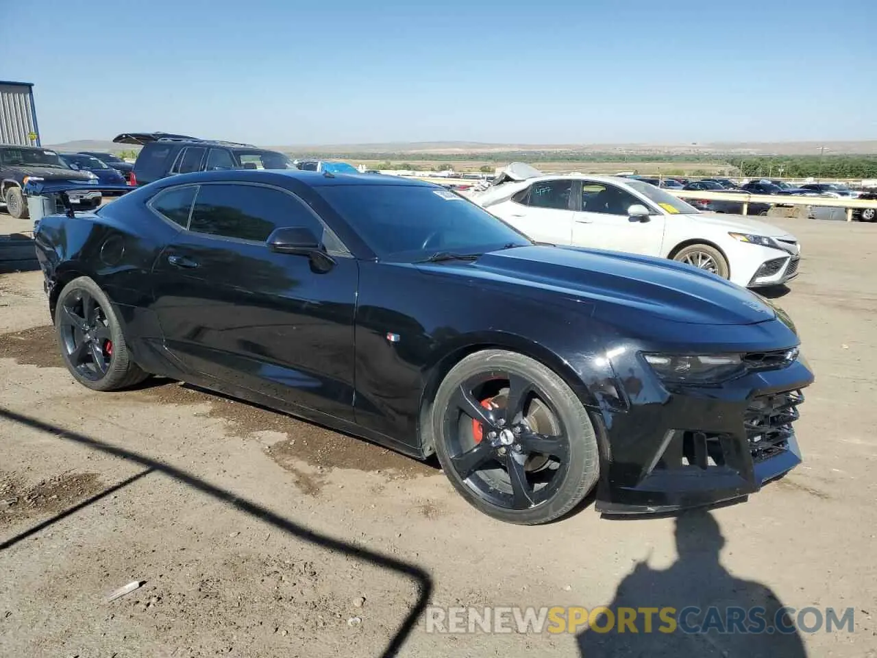 4 Photograph of a damaged car 1G1FB1RS6L0113379 CHEVROLET CAMARO 2020