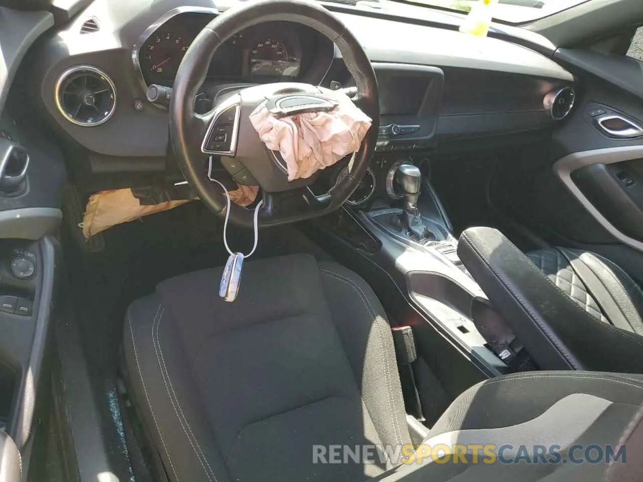 8 Photograph of a damaged car 1G1FB1RS7L0107512 CHEVROLET CAMARO 2020