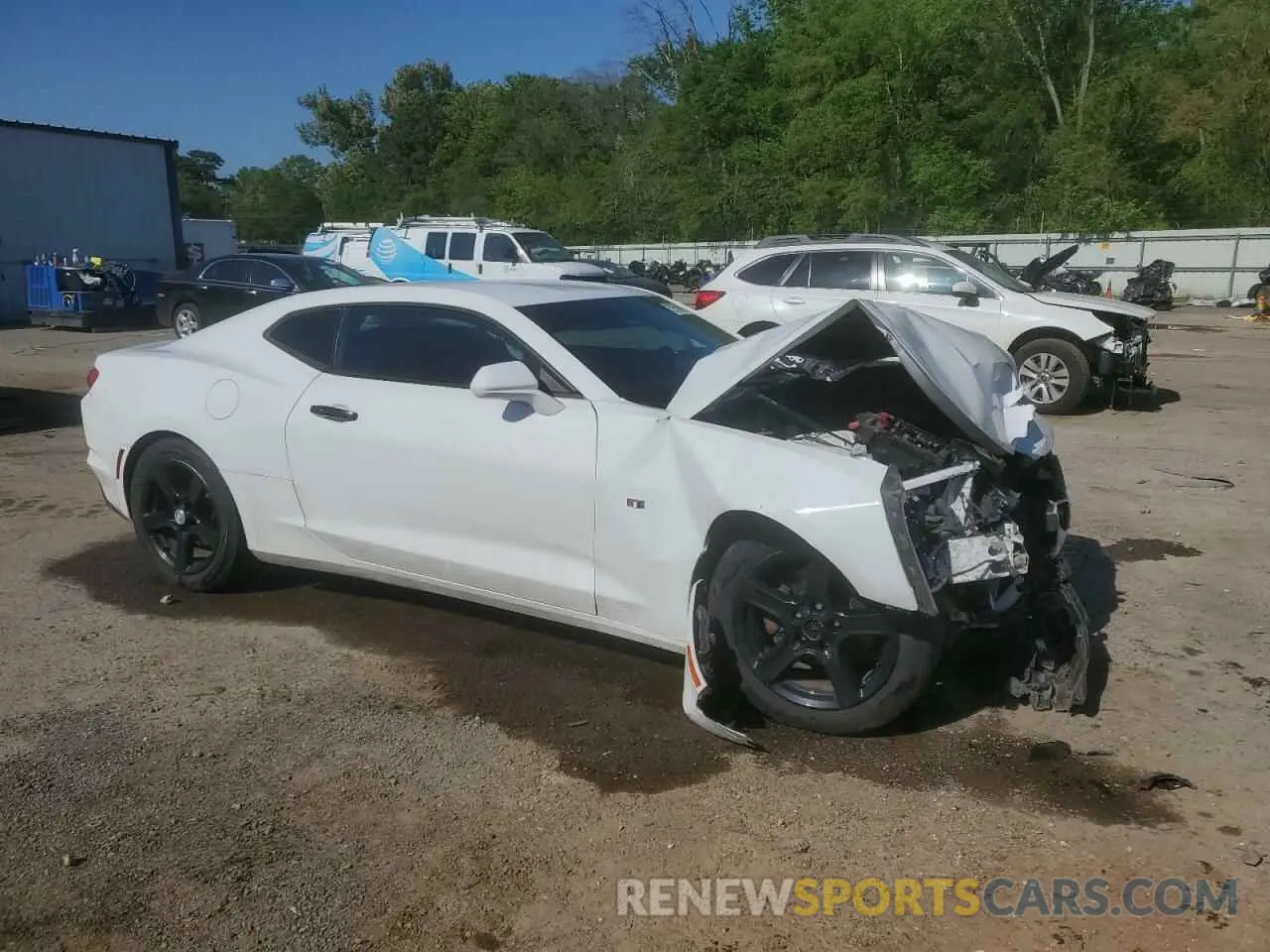 4 Photograph of a damaged car 1G1FB1RS9L0108175 CHEVROLET CAMARO 2020