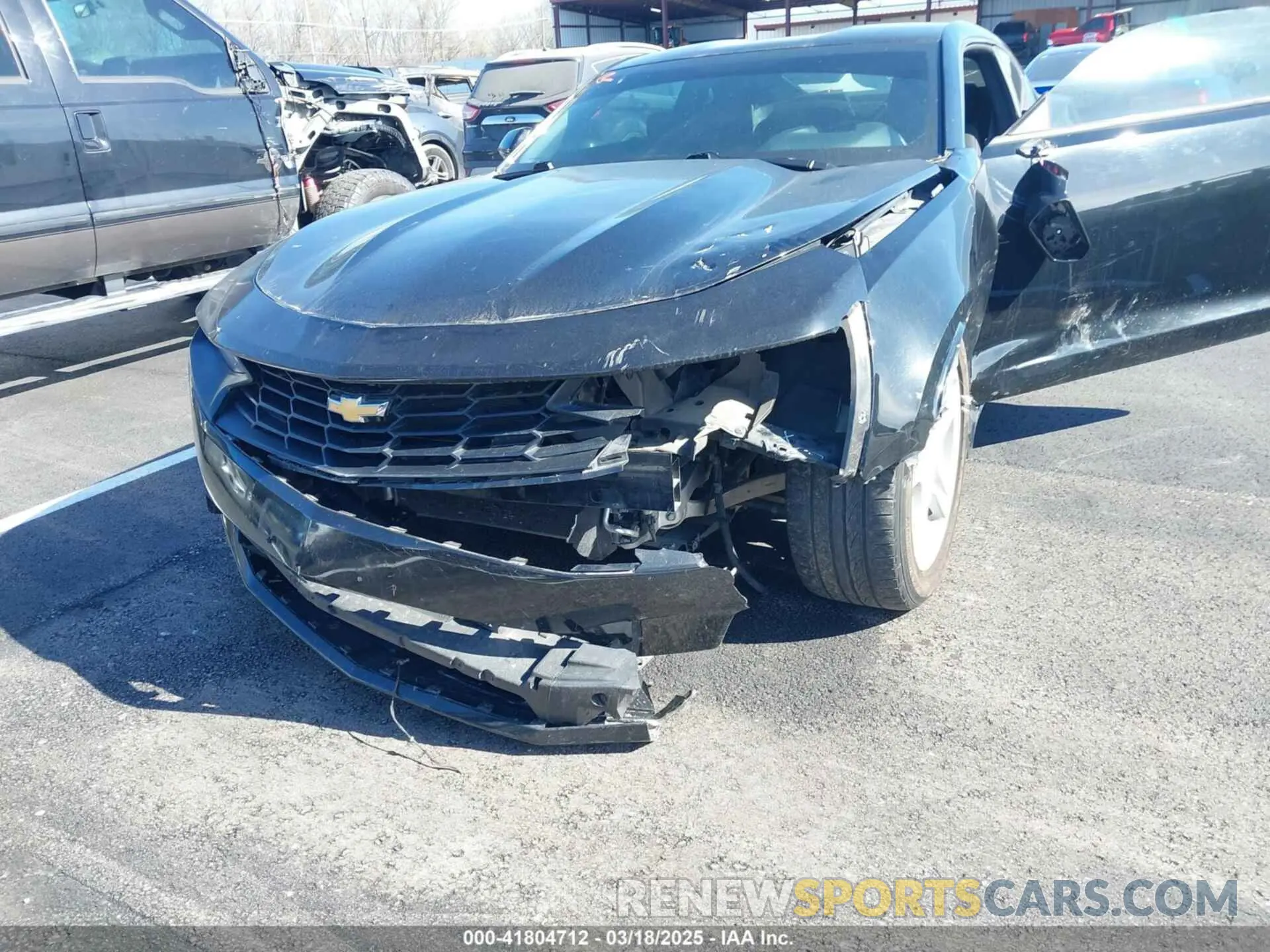 6 Photograph of a damaged car 1G1FB1RSXL0112266 CHEVROLET CAMARO 2020