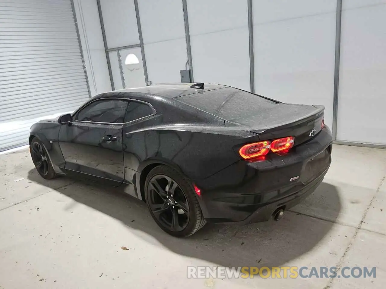 2 Photograph of a damaged car 1G1FB1RX0L0112479 CHEVROLET CAMARO 2020