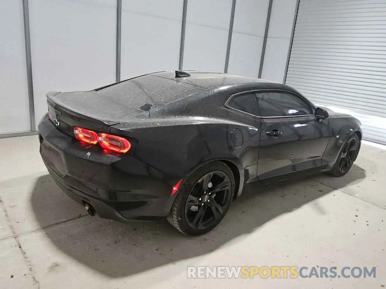 3 Photograph of a damaged car 1G1FB1RX0L0112479 CHEVROLET CAMARO 2020
