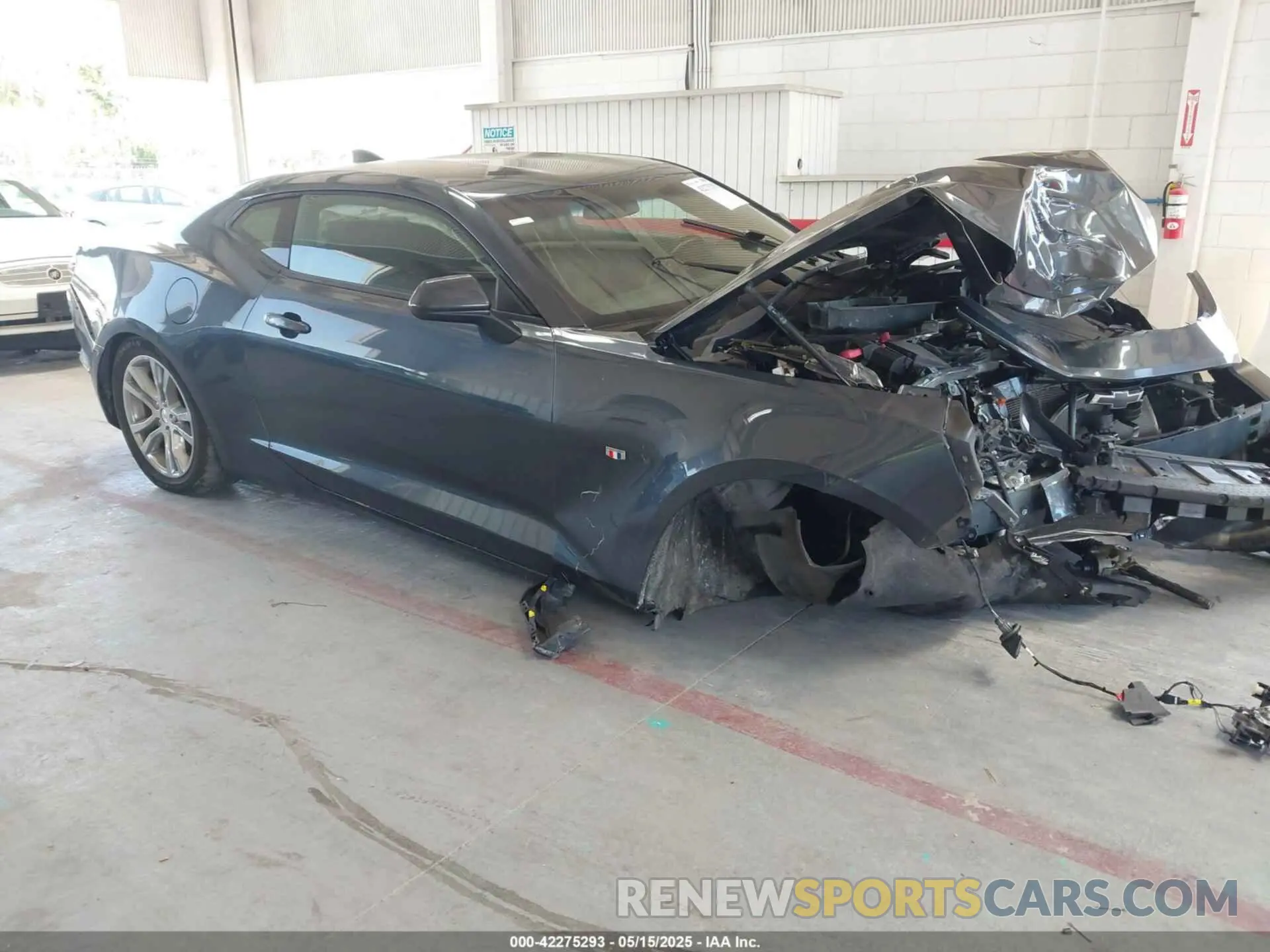 1 Photograph of a damaged car 1G1FB1RX1L0106691 CHEVROLET CAMARO 2020