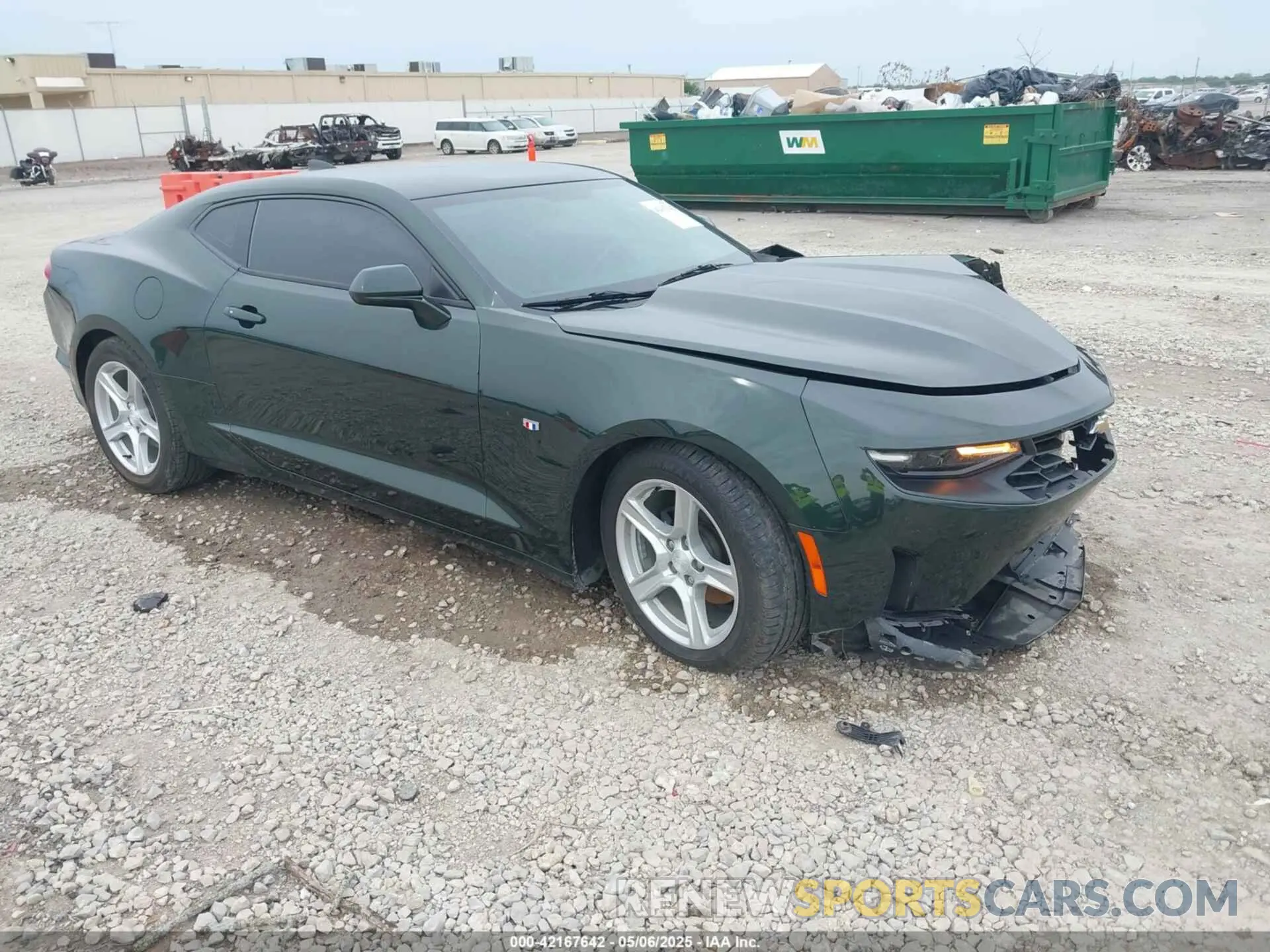 1 Photograph of a damaged car 1G1FB1RX1L0108280 CHEVROLET CAMARO 2020