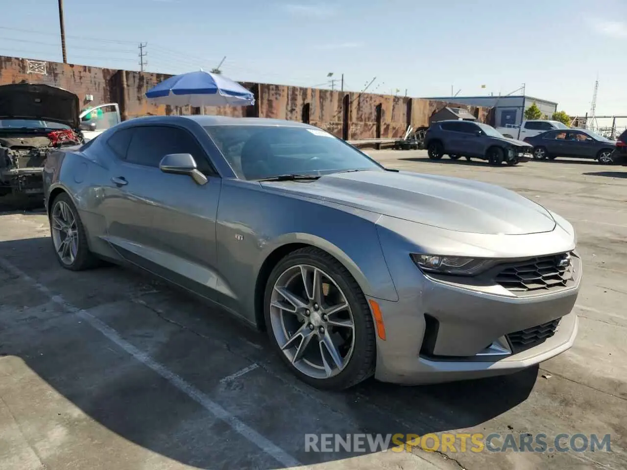 4 Photograph of a damaged car 1G1FB1RX3L0135464 CHEVROLET CAMARO 2020