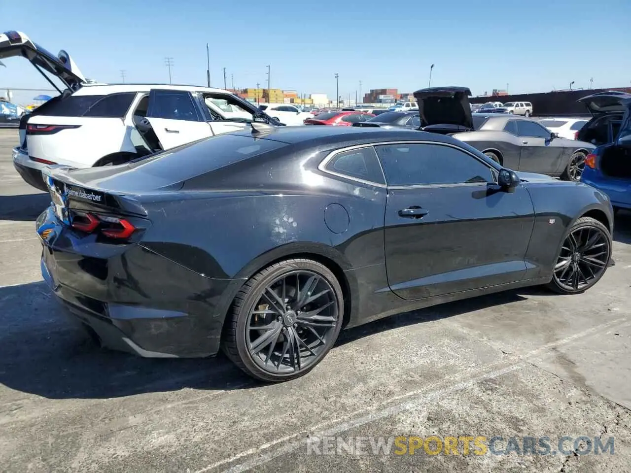 3 Photograph of a damaged car 1G1FB1RX6L0114866 CHEVROLET CAMARO 2020