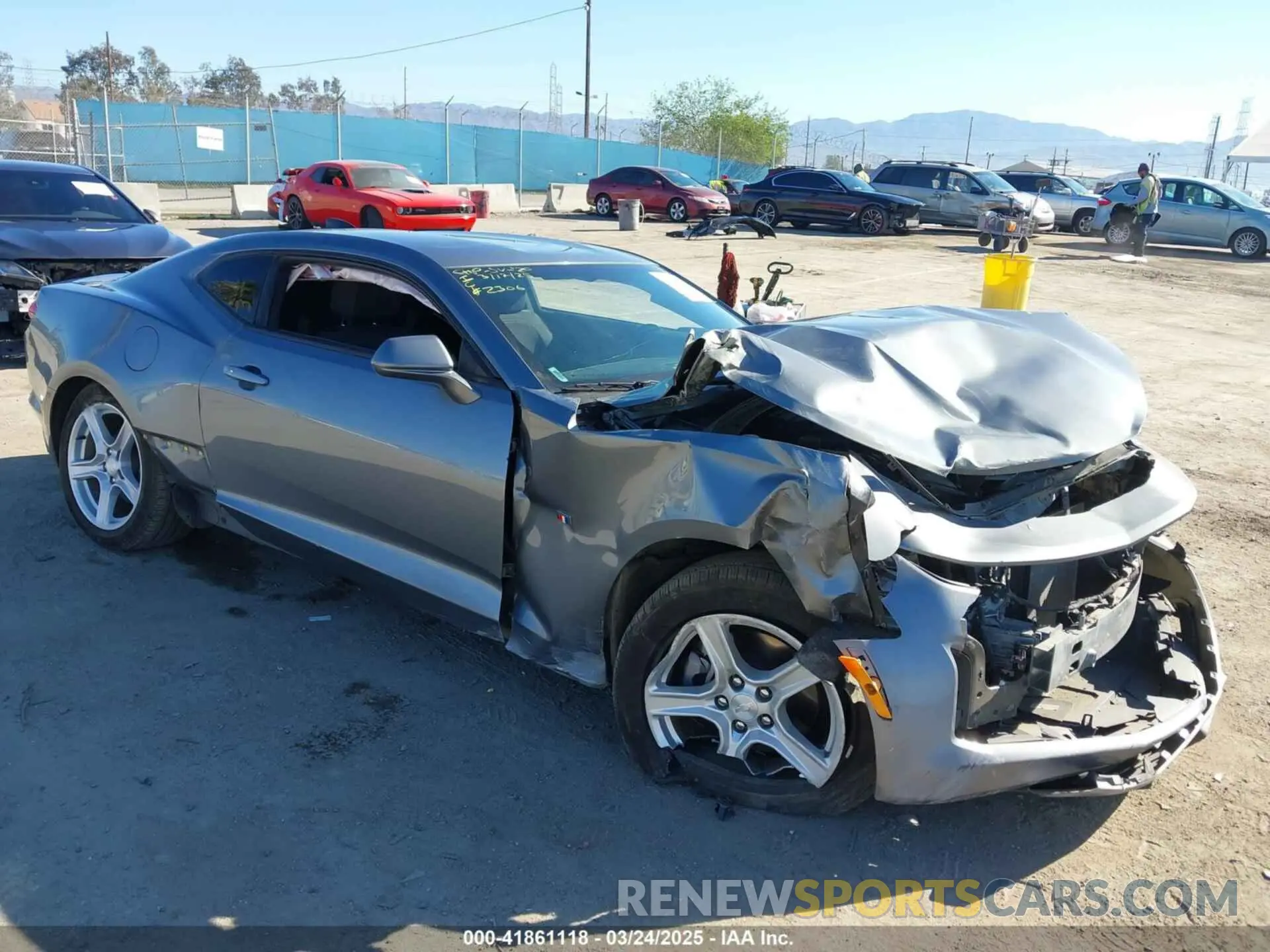 1 Photograph of a damaged car 1G1FB1RX7L0102306 CHEVROLET CAMARO 2020
