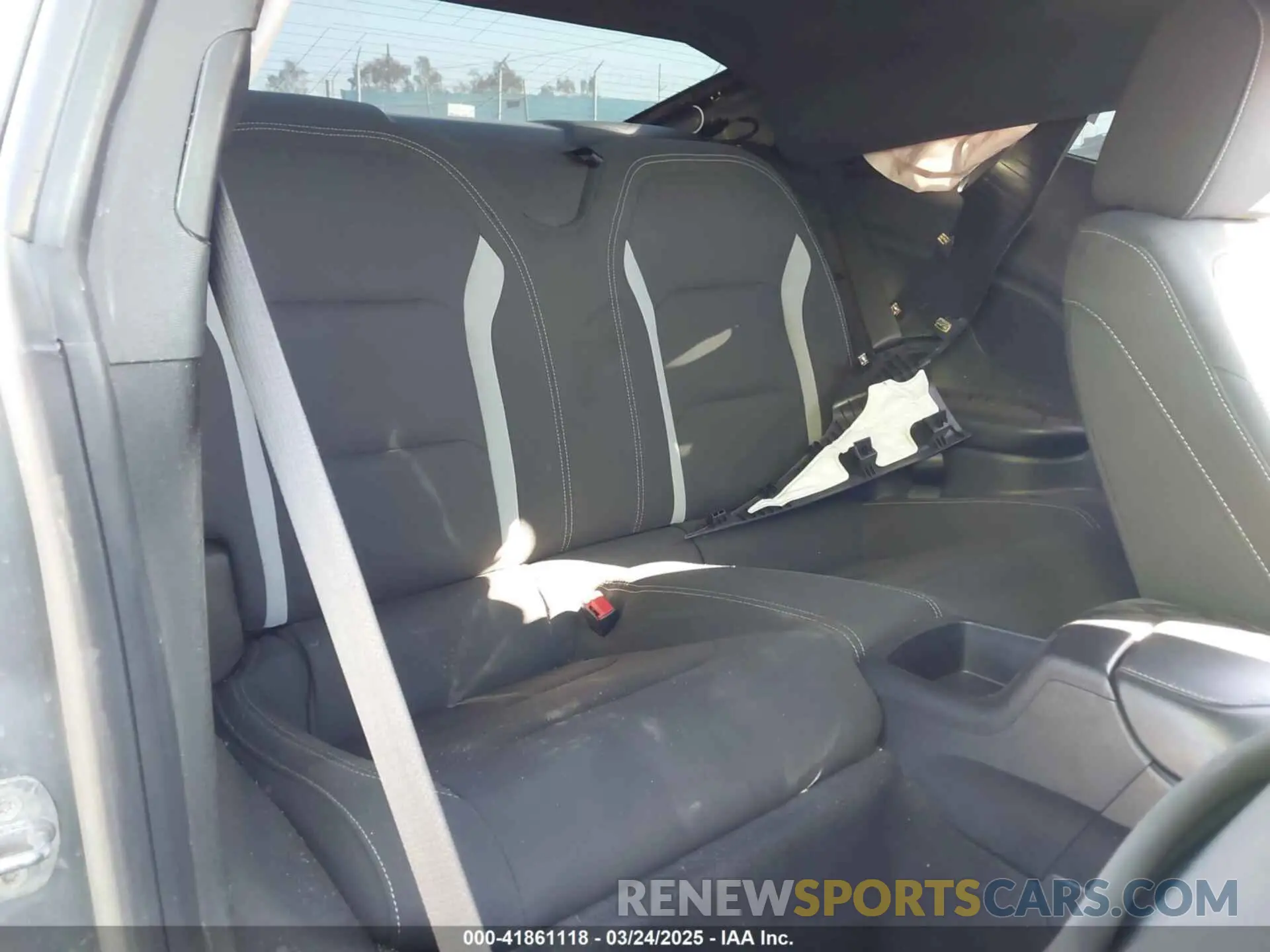 8 Photograph of a damaged car 1G1FB1RX7L0102306 CHEVROLET CAMARO 2020