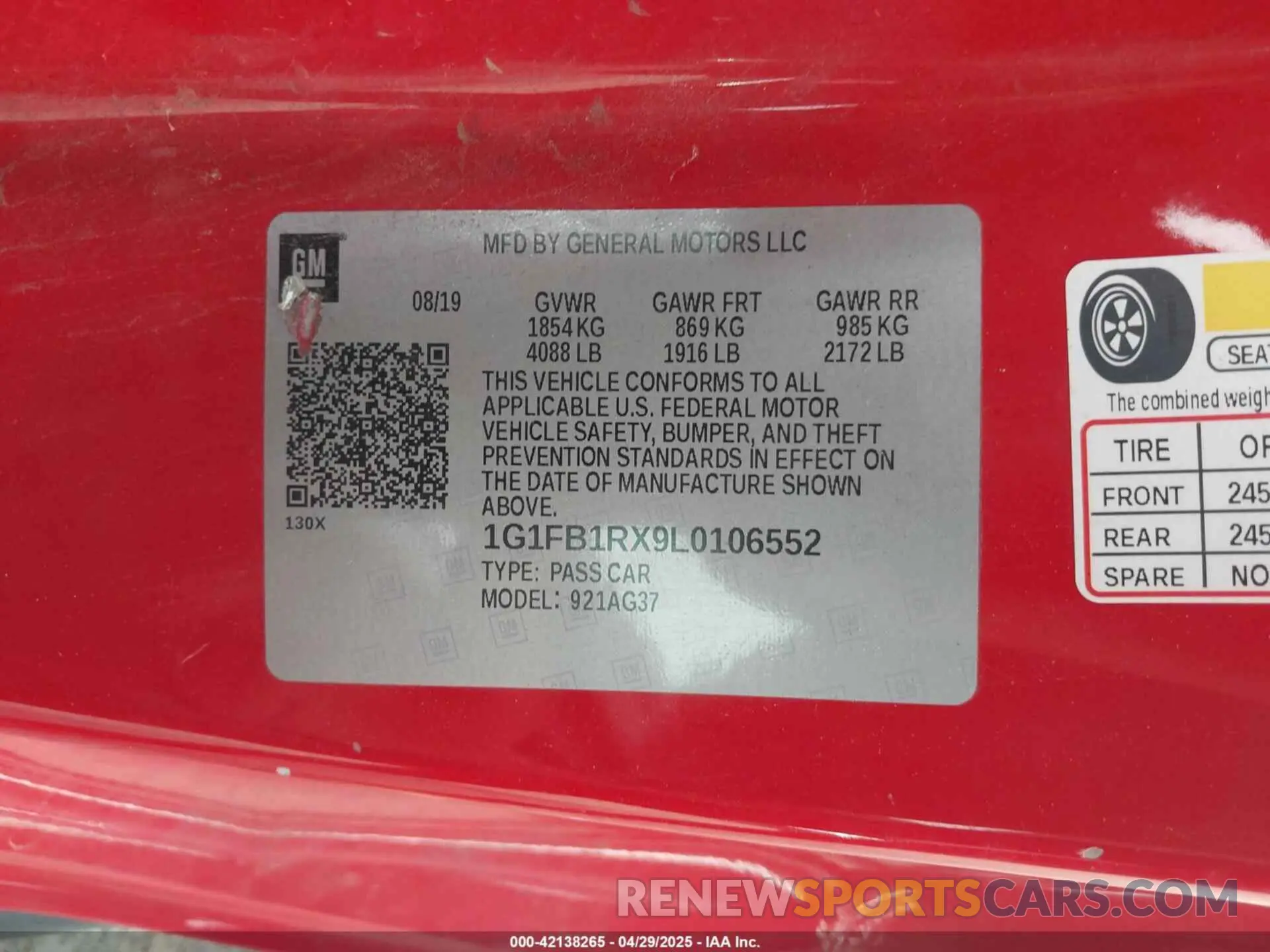 9 Photograph of a damaged car 1G1FB1RX9L0106552 CHEVROLET CAMARO 2020