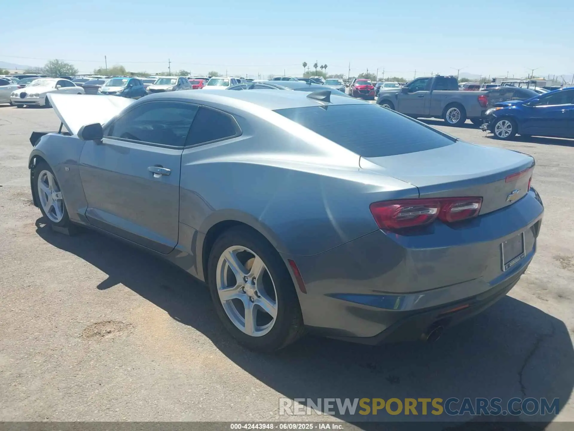 3 Photograph of a damaged car 1G1FB1RXXL0106883 CHEVROLET CAMARO 2020