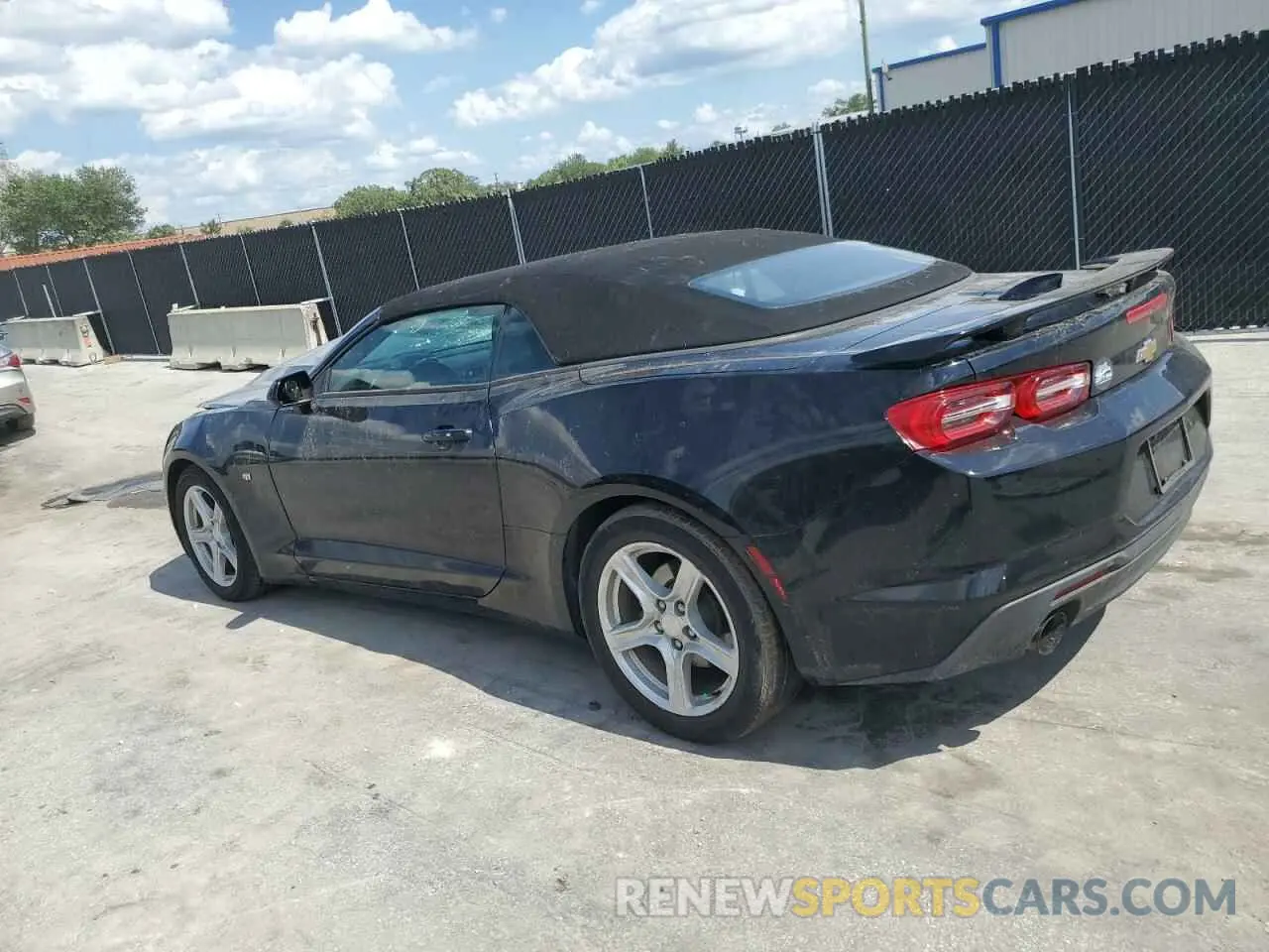 2 Photograph of a damaged car 1G1FB3DS2L0114869 CHEVROLET CAMARO 2020